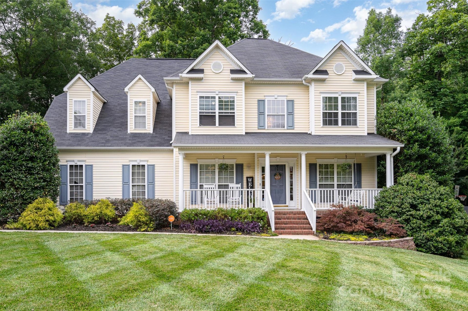 1518 Chartwell Court