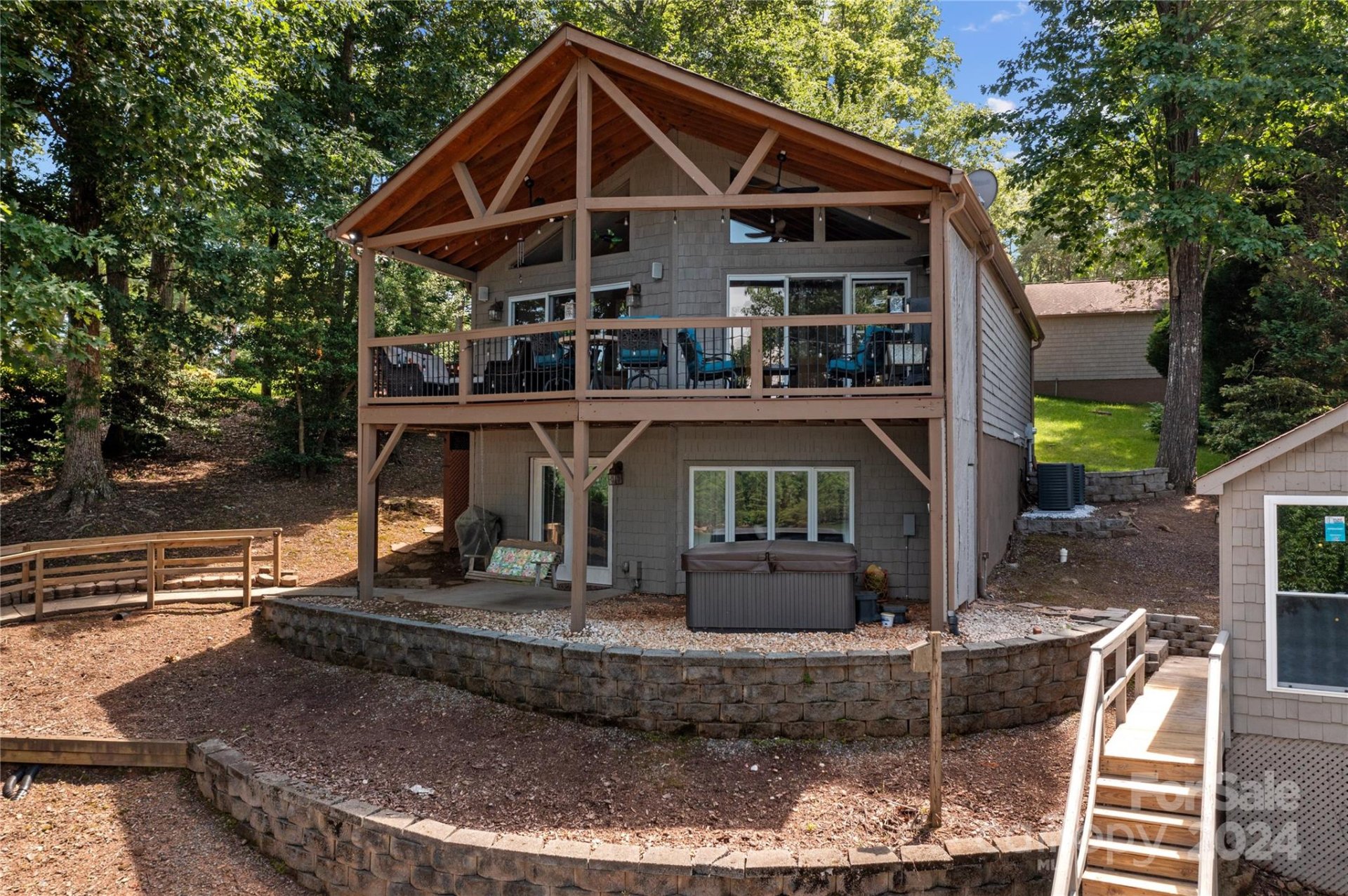 Property image 1 at 8794 Popular Lane, Sherrills Ford, NC 28673