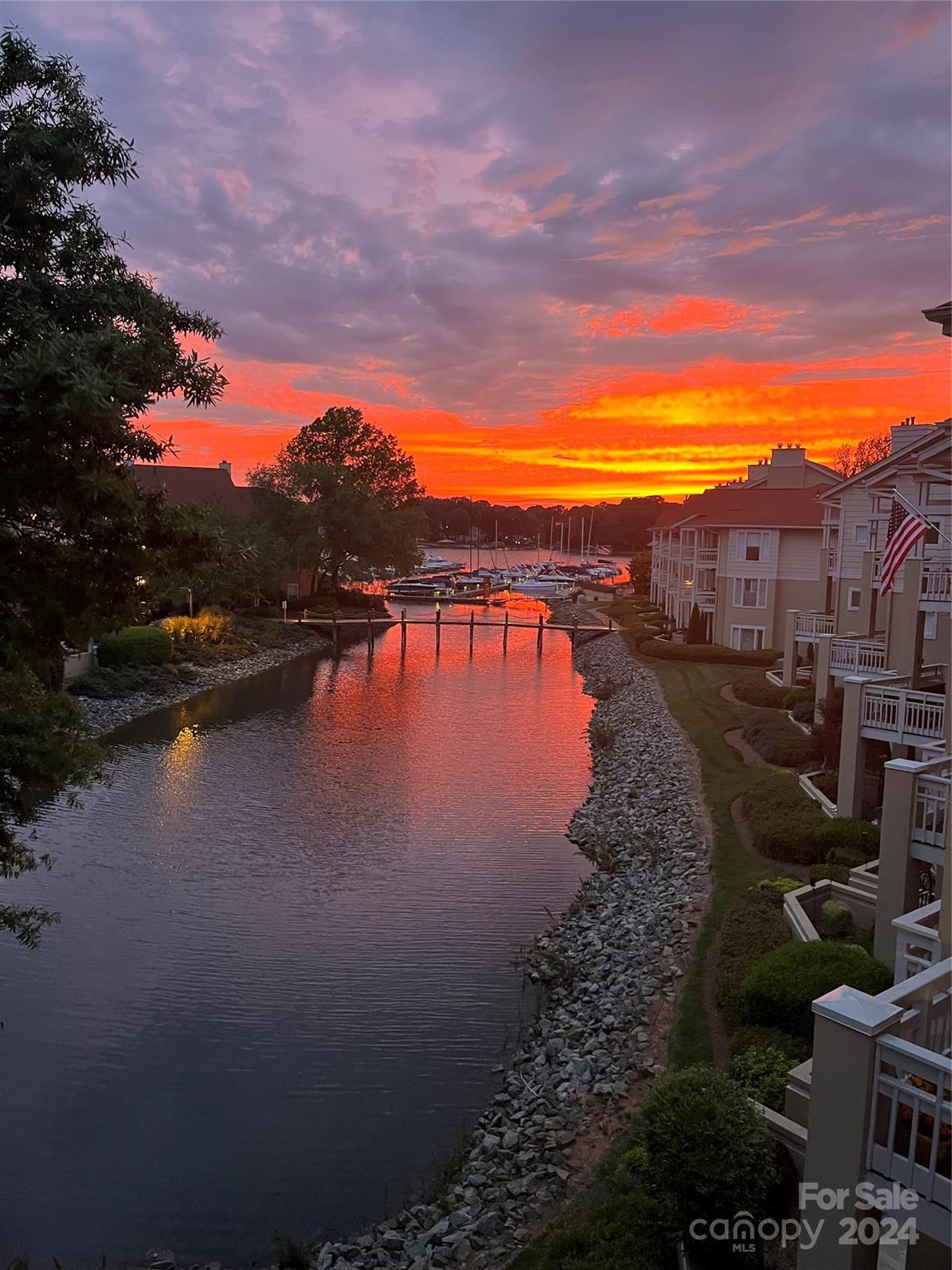 Property image 1 at 18009 Kings Point Drive, Cornelius, NC 28031