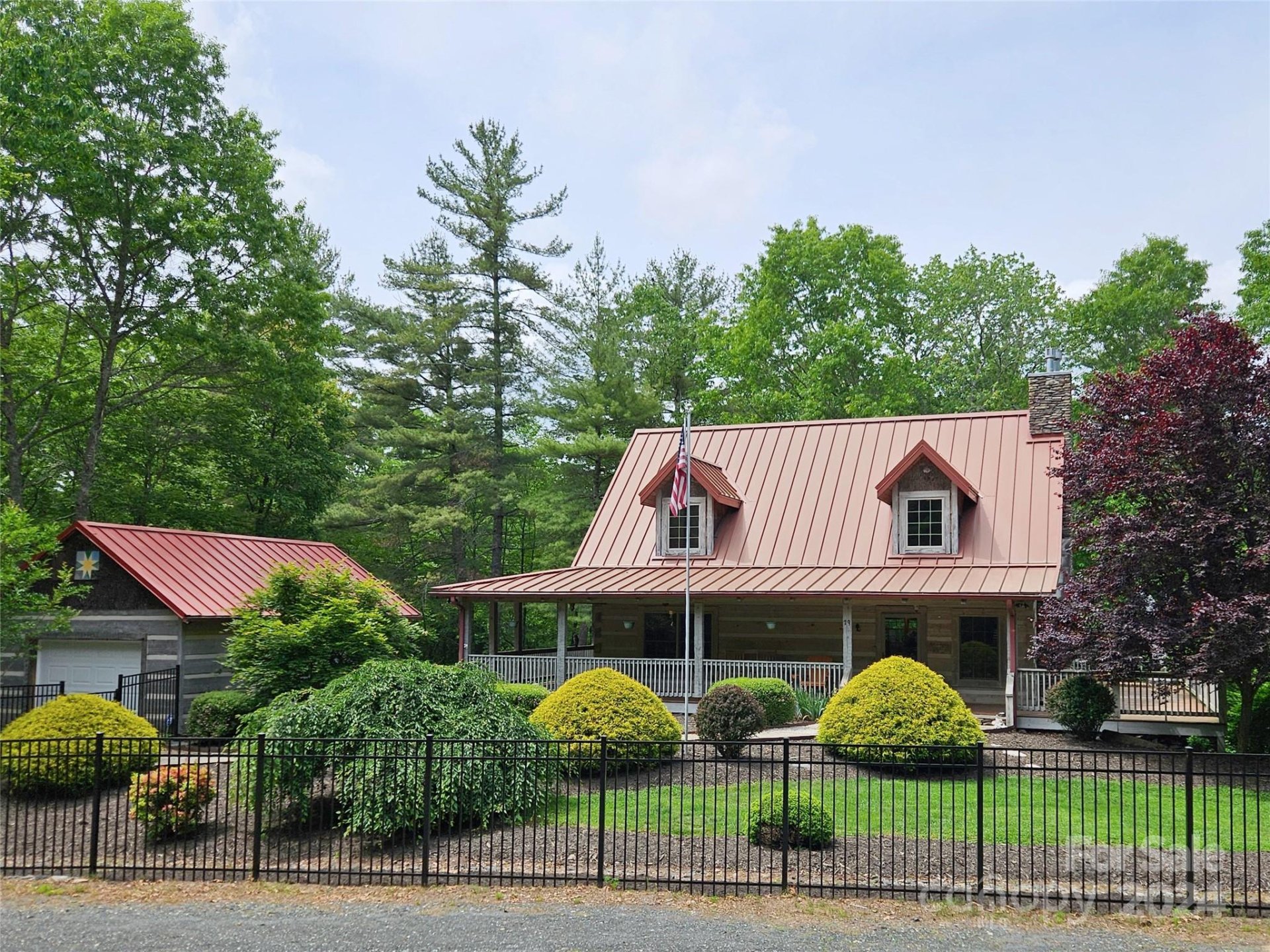 Property image 1 at 79 Pack Drive, Spruce Pine, NC 28777