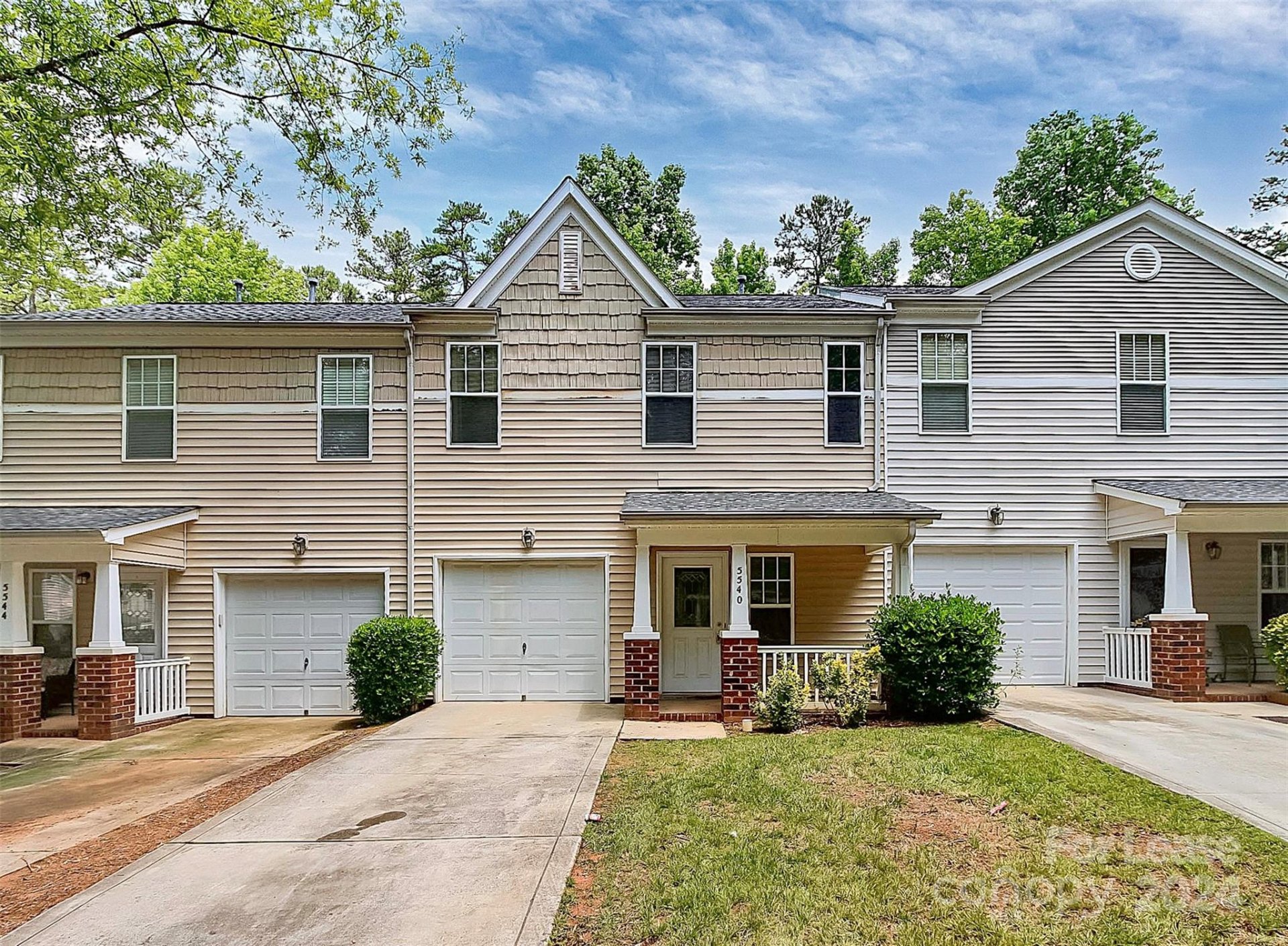 Property image 1 at 5540 Franklin Springs Circle, Charlotte, NC 28217