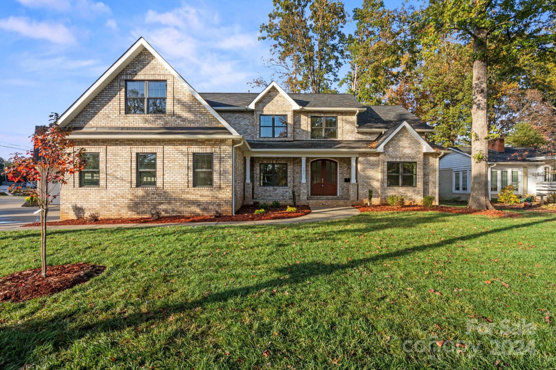 Property image 1 at 101 Mcalway Road, Charlotte, NC 28211
