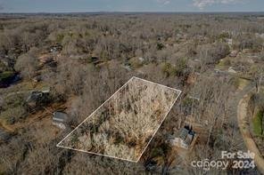 Property image 2 at 804 Pierce Avenue, Mount Holly, NC 28120