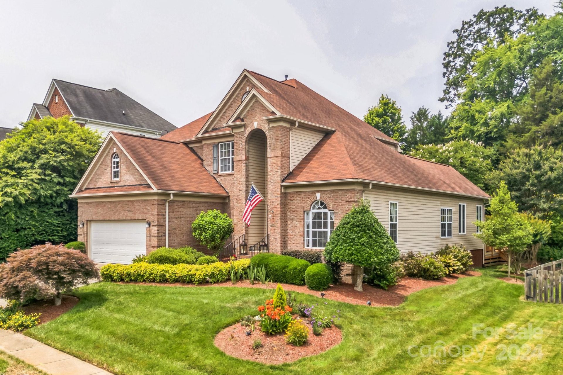 Property image 1 at 10932 Valley Spring Drive, Charlotte, NC 28277