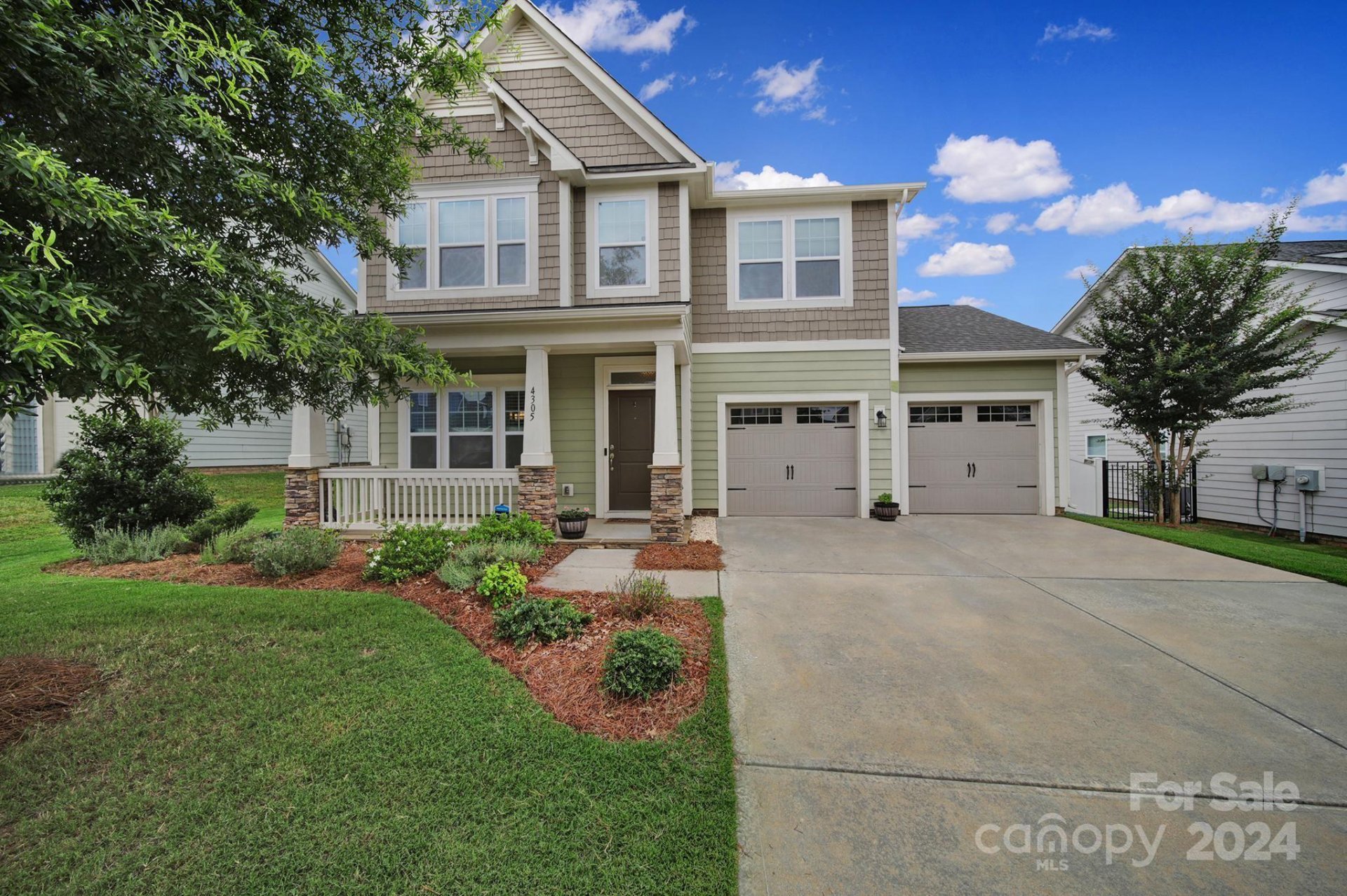 4305 Huntley Glen Drive