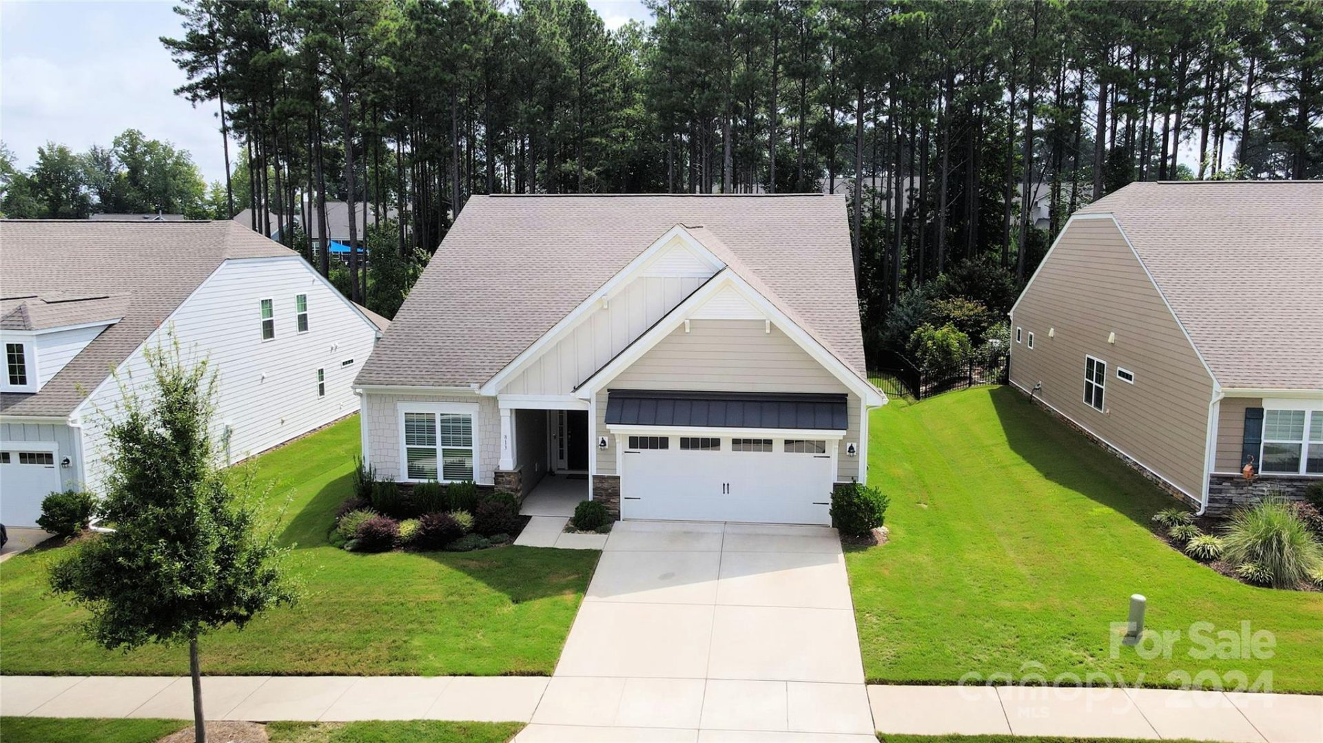 Property image 1 at 813 Botticelli Court, Mount Holly, NC 28120