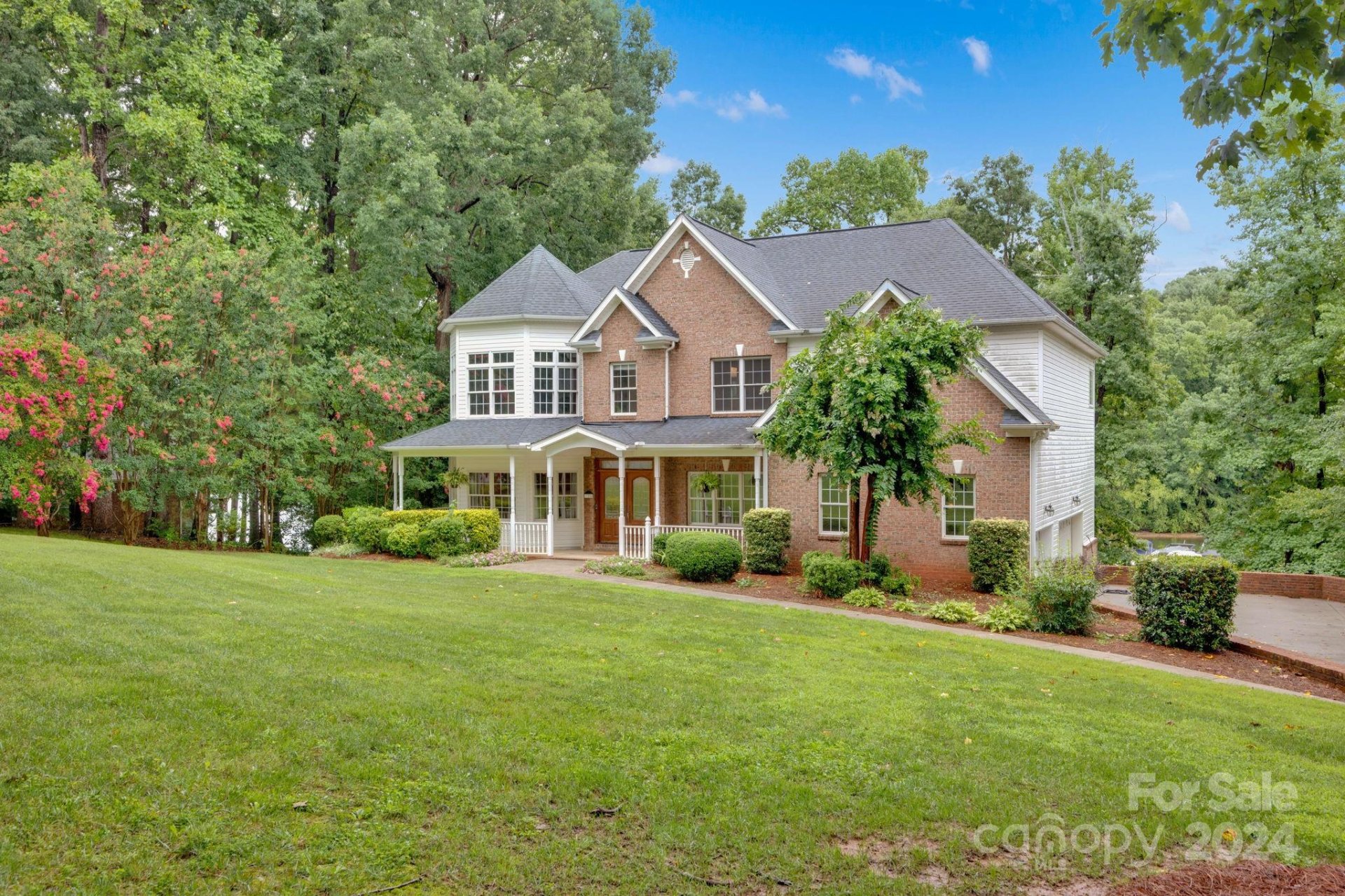 Property image 3 at 124 Sienna Lane, Mooresville, NC 28117
