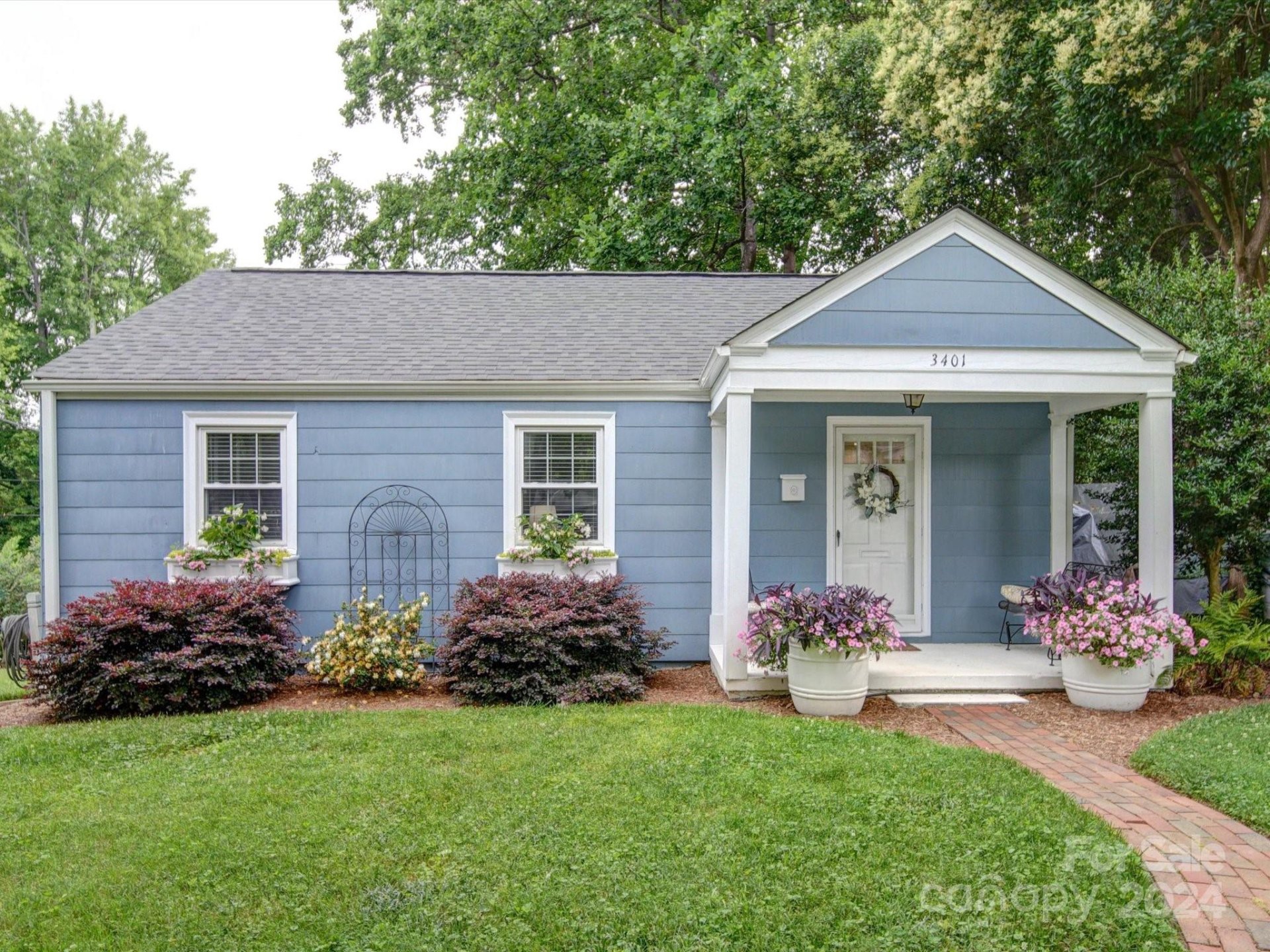 Property image 1 at 3401 Draper Avenue, Charlotte, NC 28205