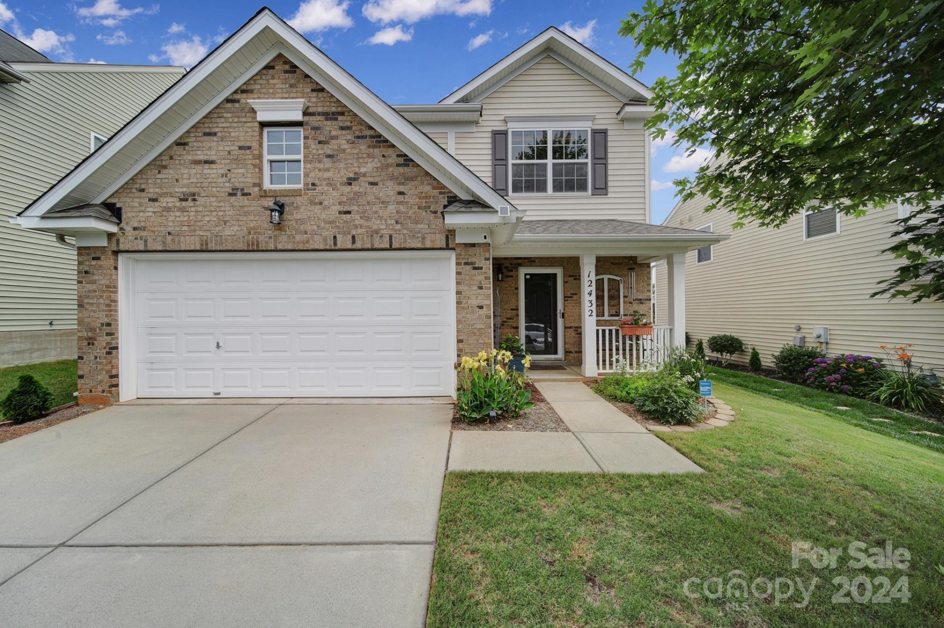 12432 Caracara Court