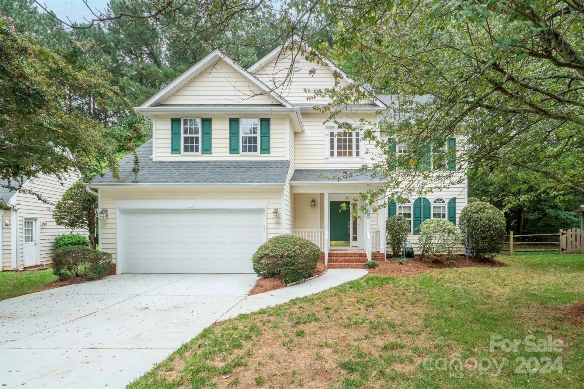Property image 1 at 6318 Pink Dogwood Lane, Charlotte, NC 28262