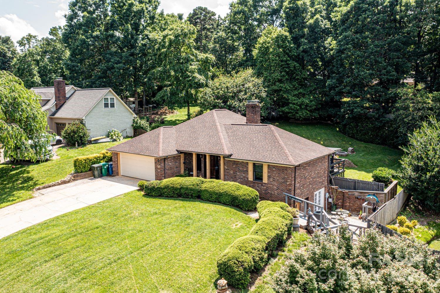 6067 Gold Creek Estate Drive