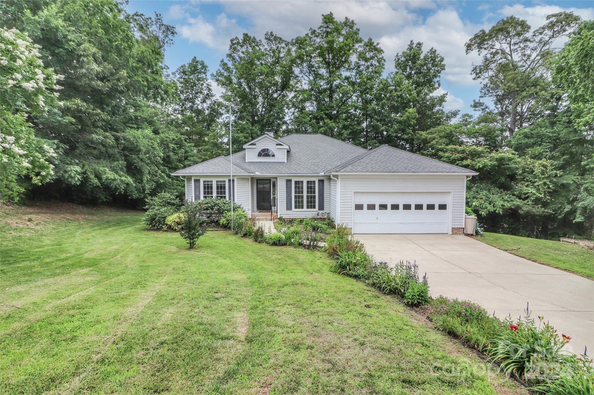 Property image 1 at 111 Misty Pond Court, Mooresville, NC 28115