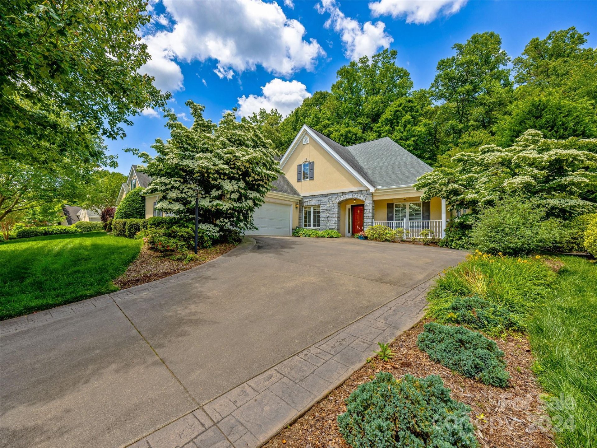 Property image 1 at 37 Bideford Row, Asheville, NC 28803