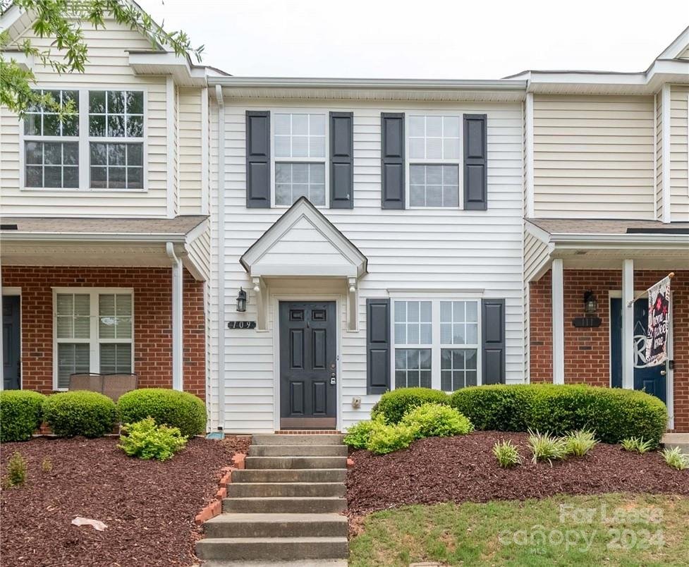 Property image 1 at 109 Forester Street, Mooresville, NC 28117