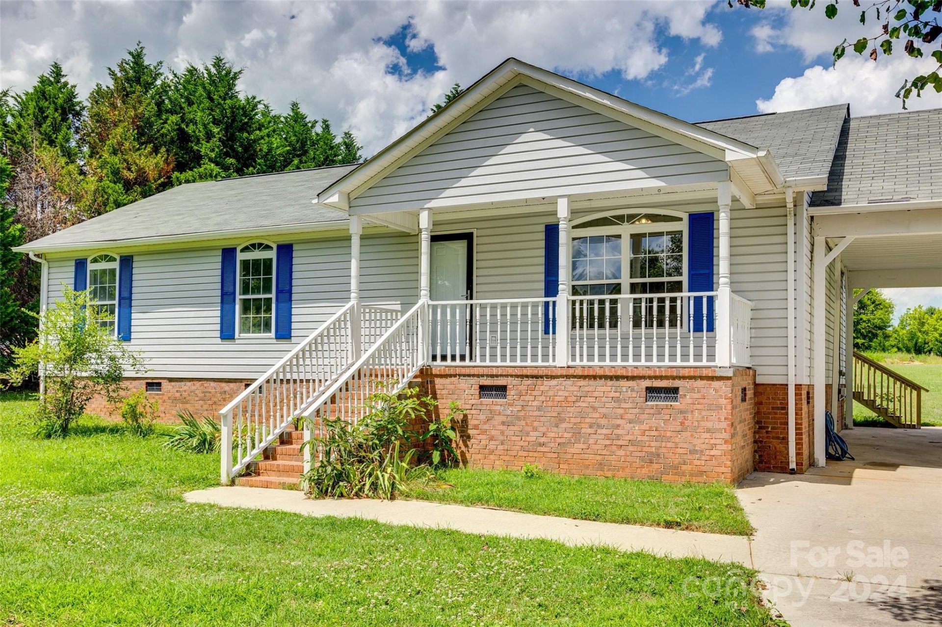 Property image 4 at 223 Covey Court, York, SC 29745