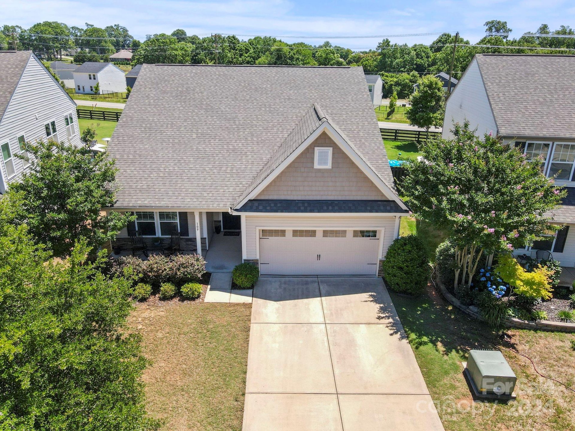 Property image 1 at 109 Fesperman Circle, Troutman, NC 28166