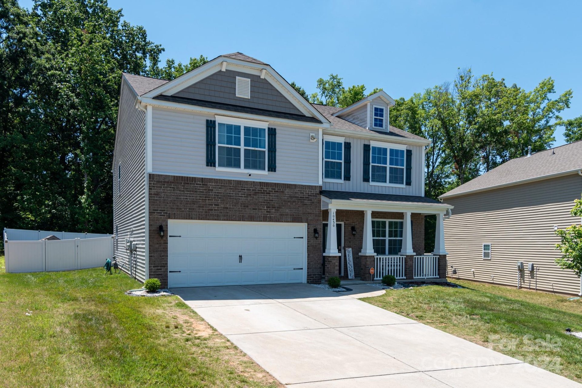 Property image 1 at 10430 Bradstreet Commons Way, Charlotte, NC 28215