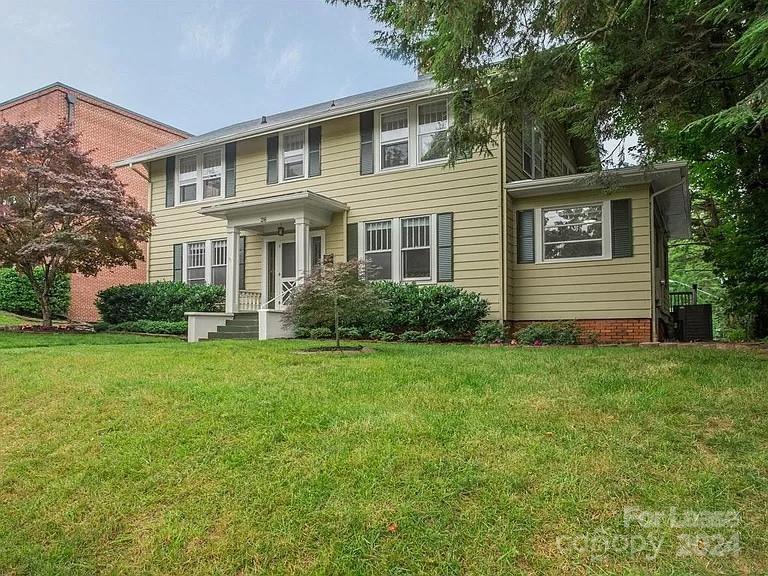 Property image 1 at 26 N Edgemont Road, Asheville, NC 28801