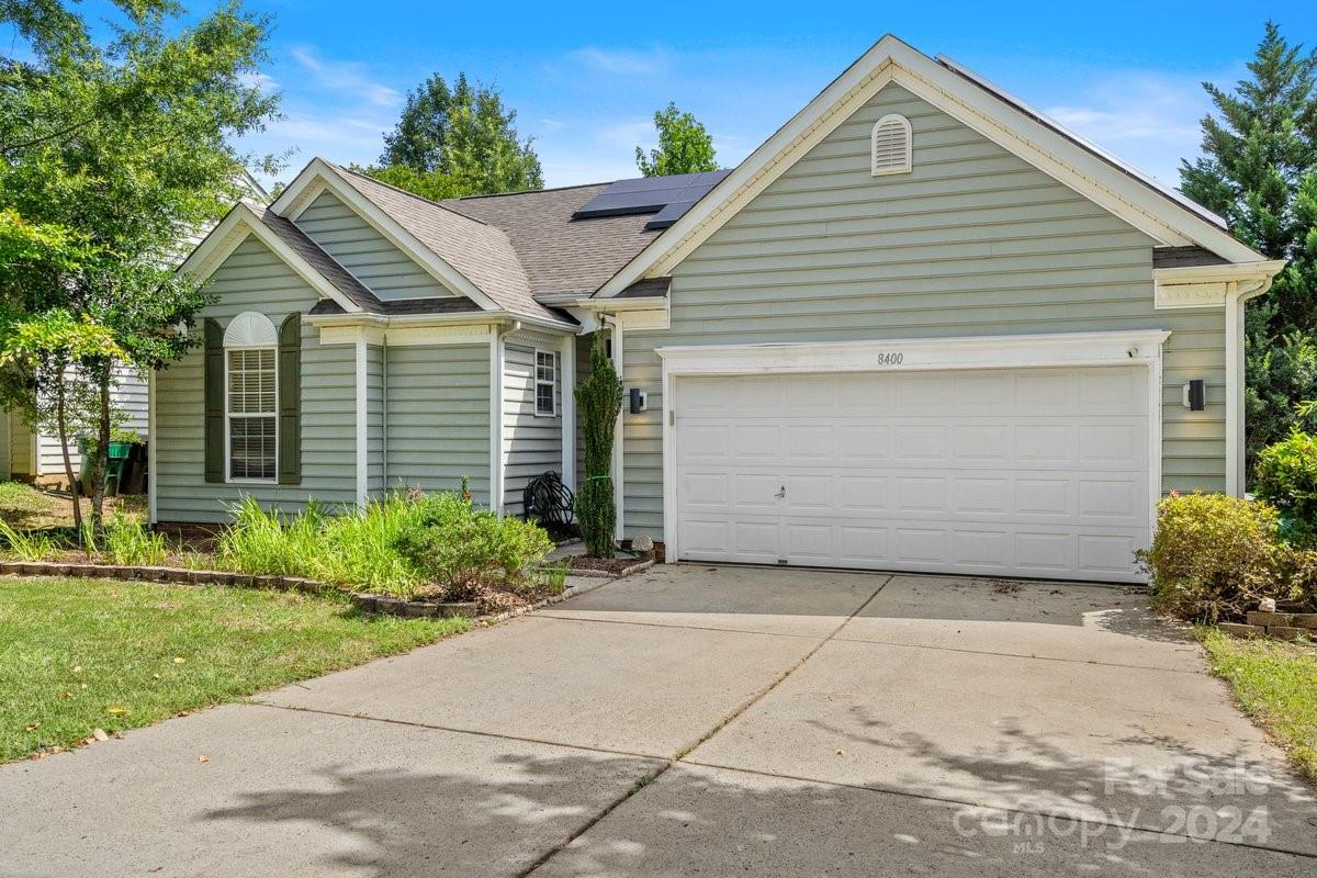 Property image 1 at 8400 Hornwood Court, Charlotte, NC 28215