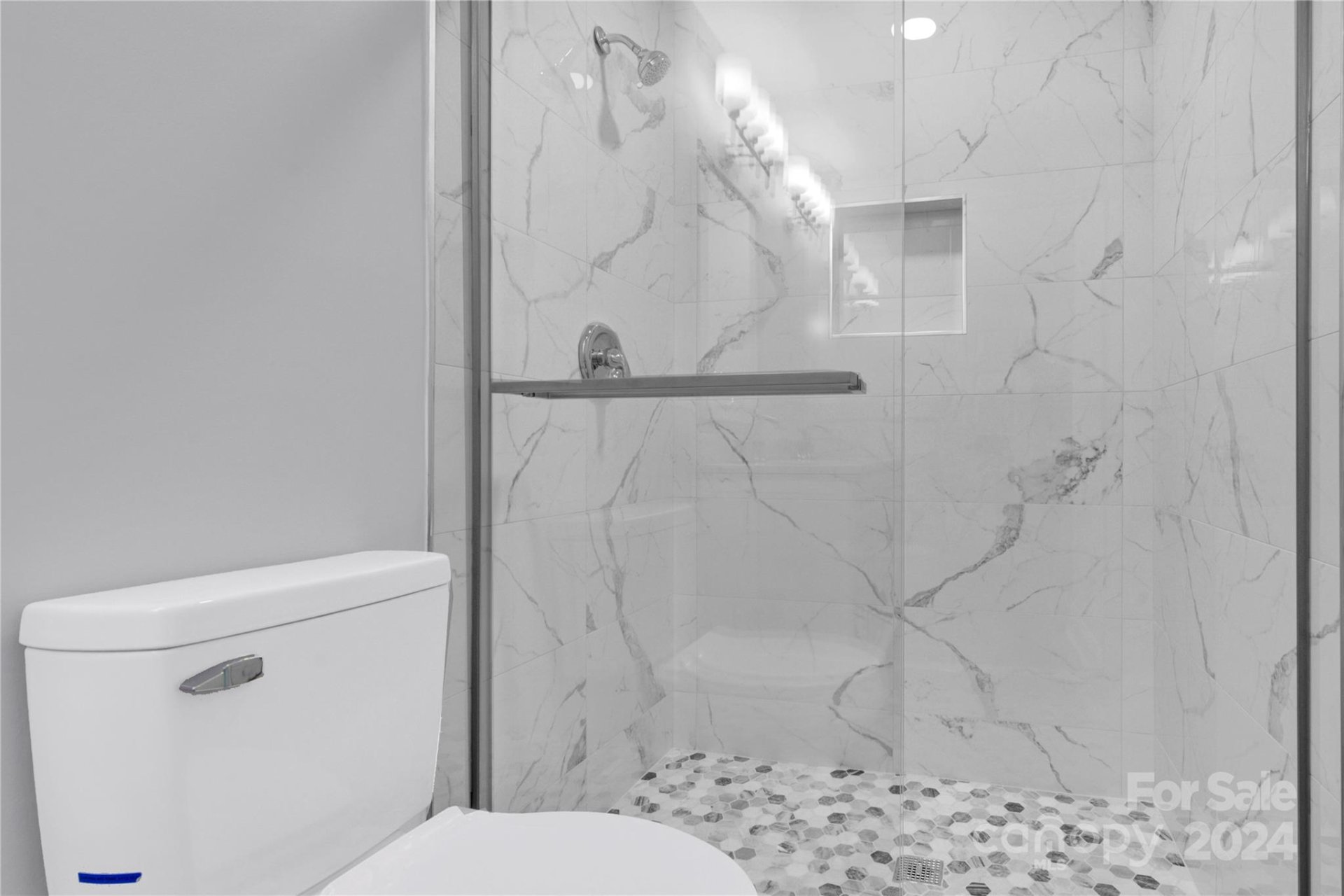 Property image 5 at 8433 Rittenhouse Circle, Charlotte, NC 28270