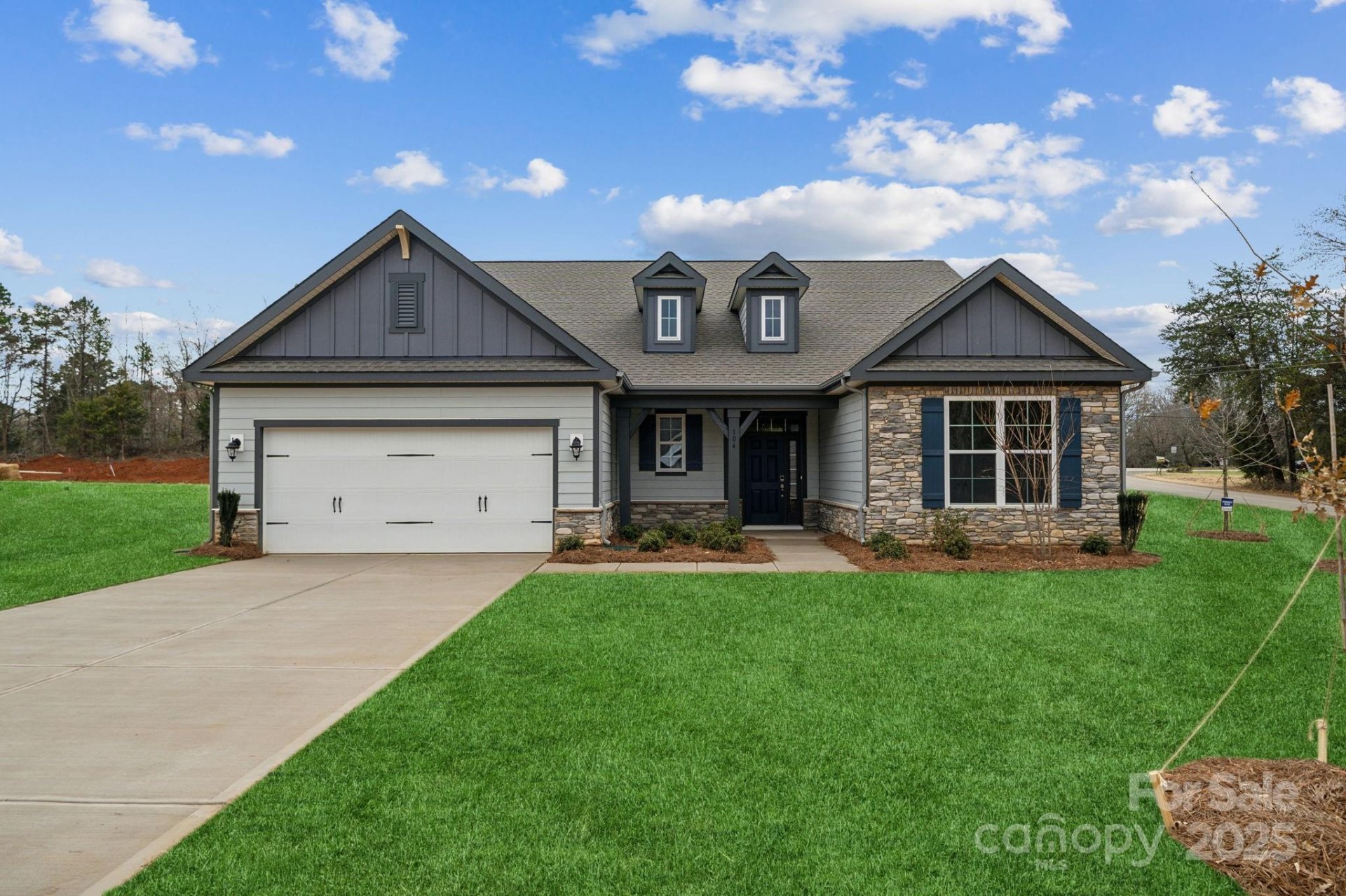 104 Brooke Forest Court
