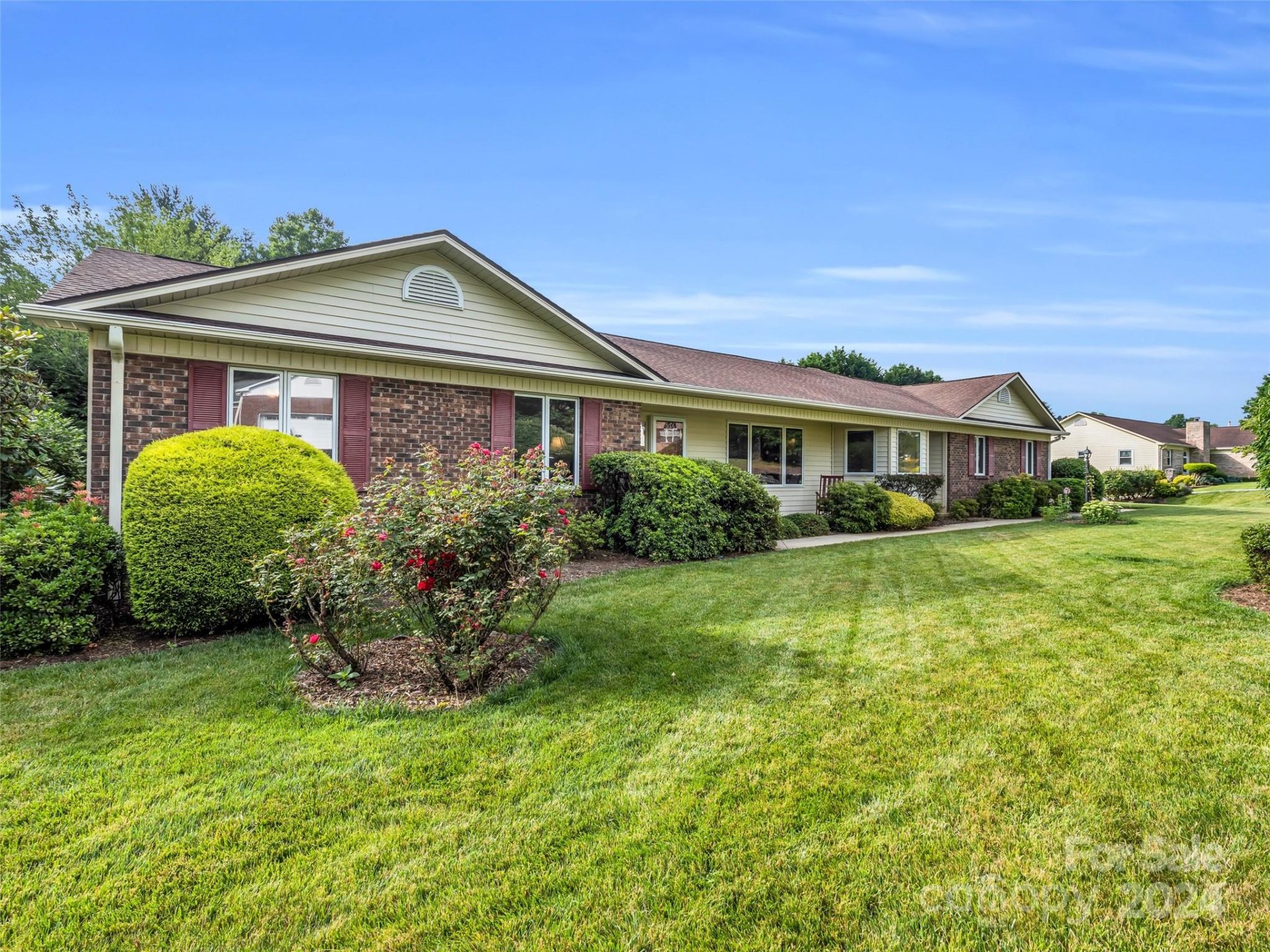 Property image 1 at 26 St Andrews Drive, Etowah, NC 28729