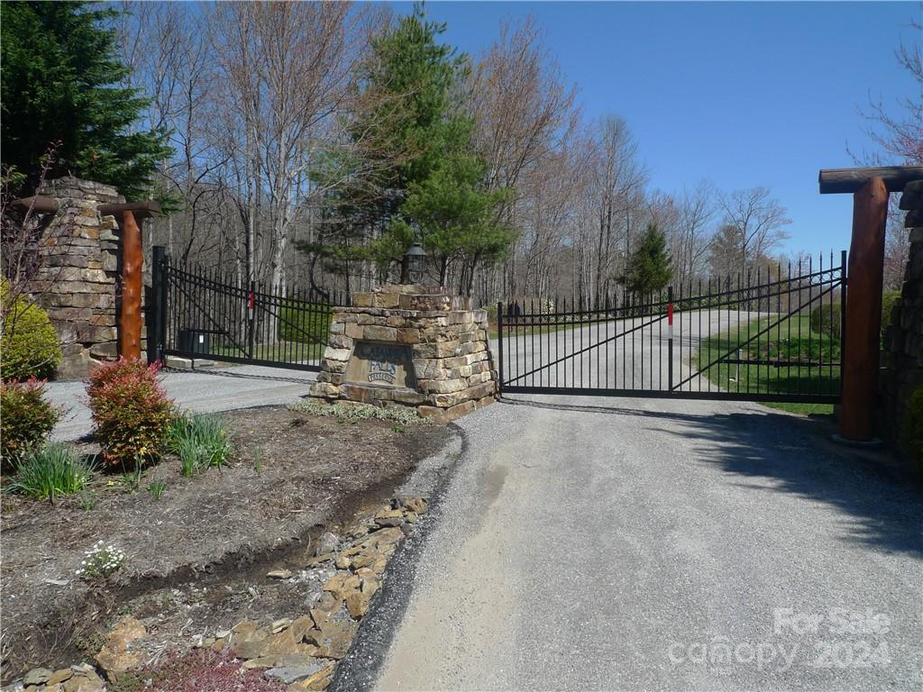 Property image 5 at 347 Yosemite Falls Trail, Black Mountain, NC 28711