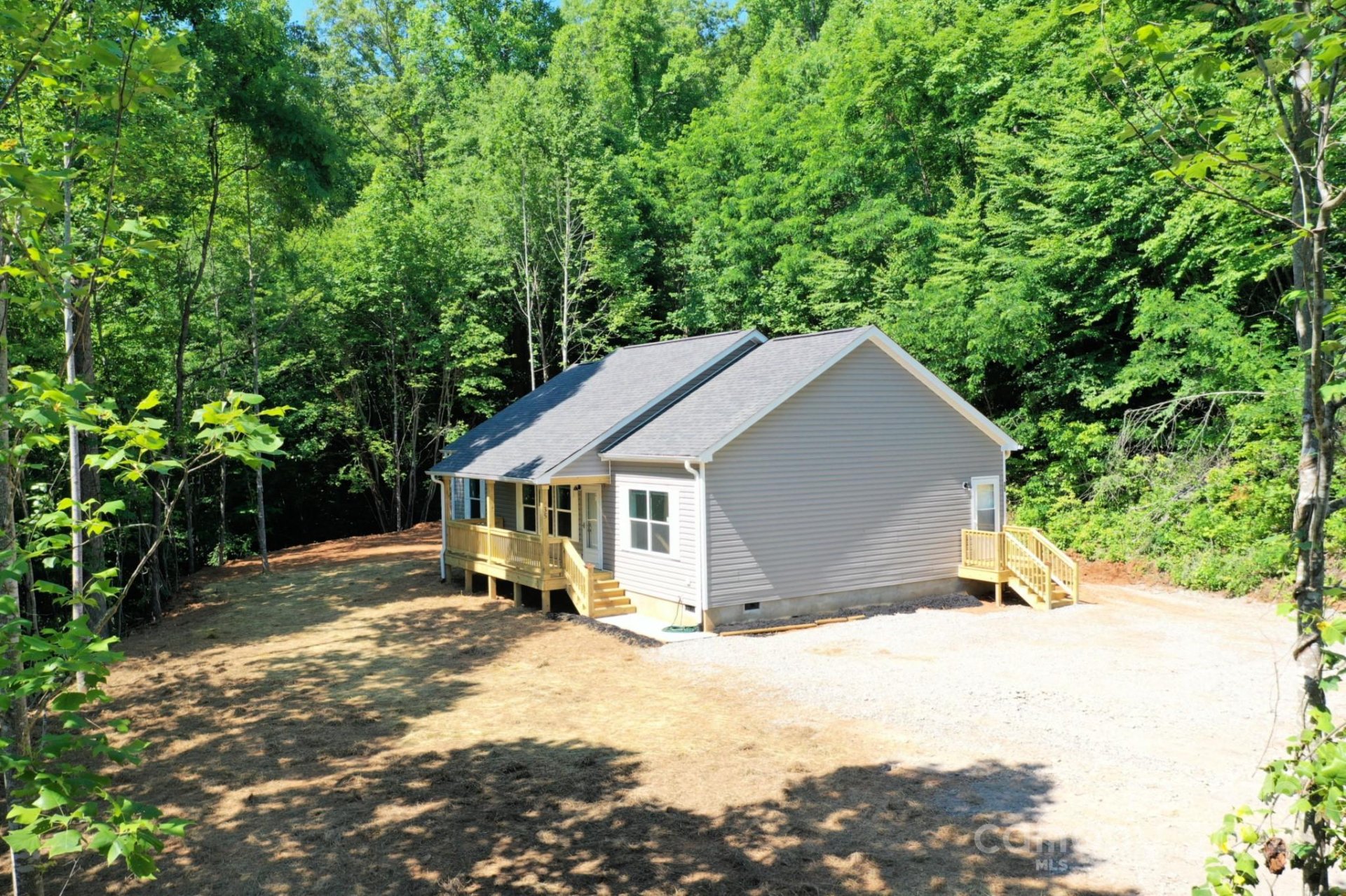 Property image 1 at 35 Fallen Oak Drive, Sylva, NC 28779