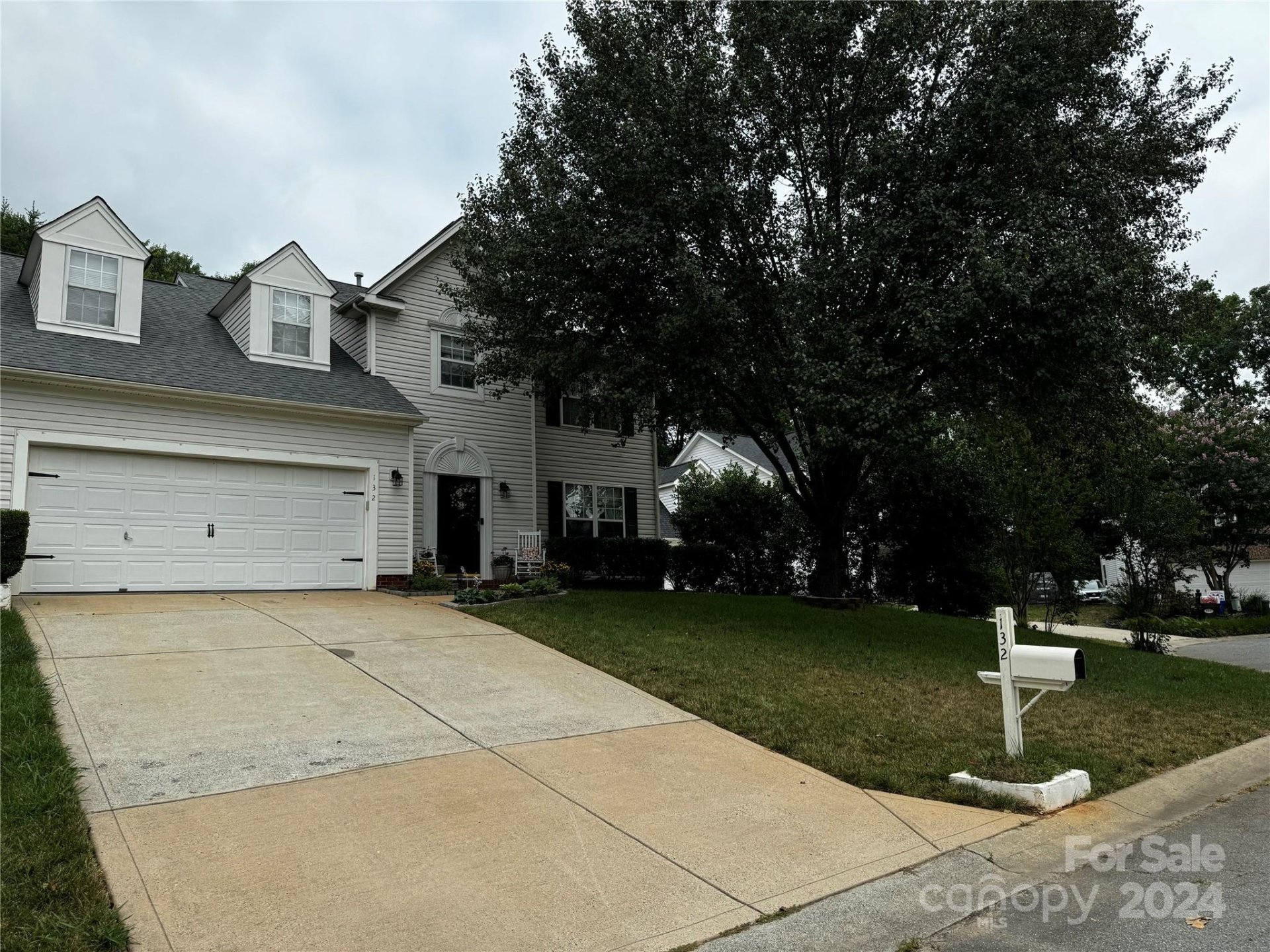 Property image 1 at 132 Dannyn Grove Court, Mooresville, NC 28117