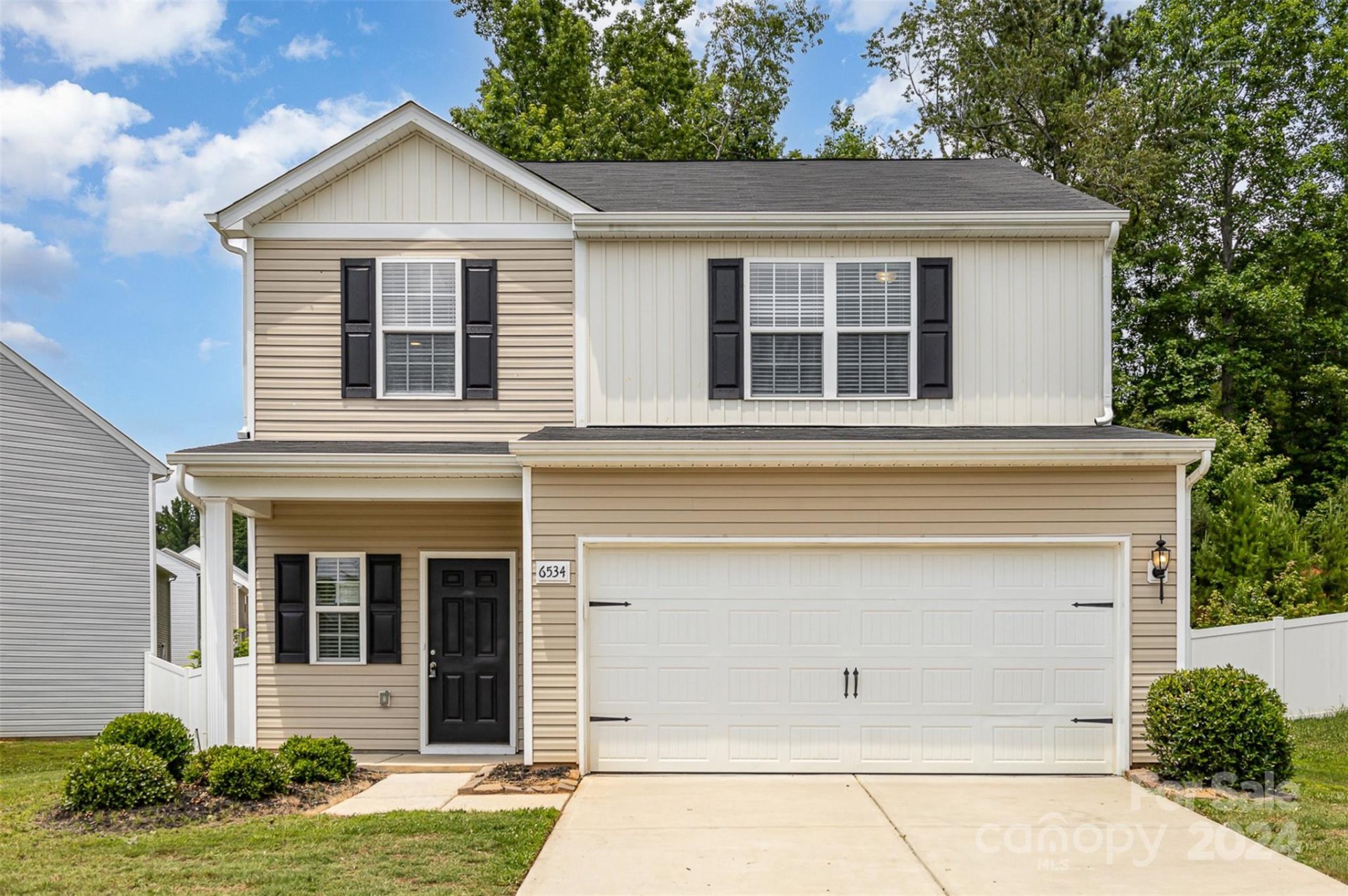 Property image 1 at 6534 Paw Village Road, Charlotte, NC 28214