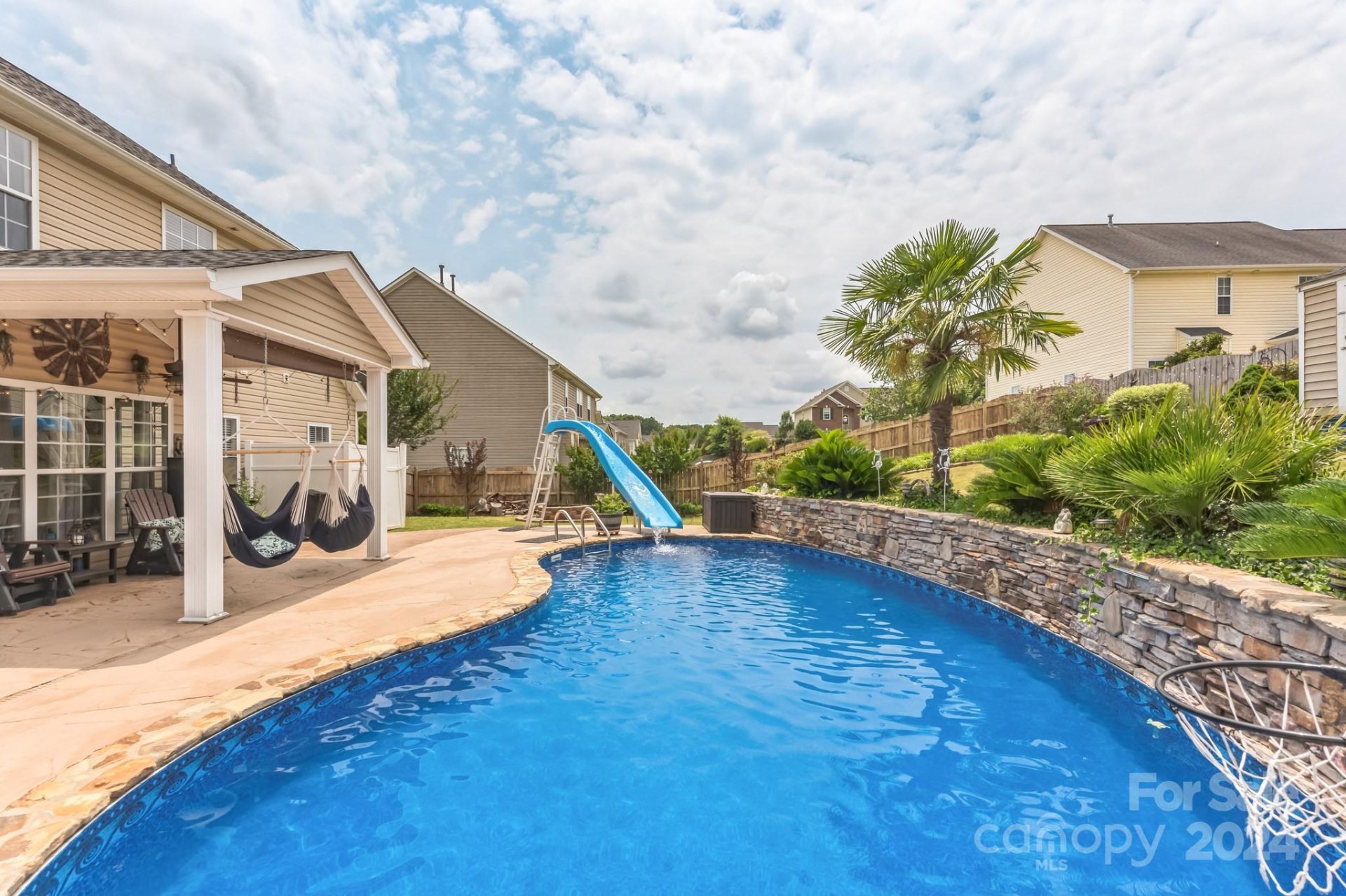 5008 Brook Valley Run