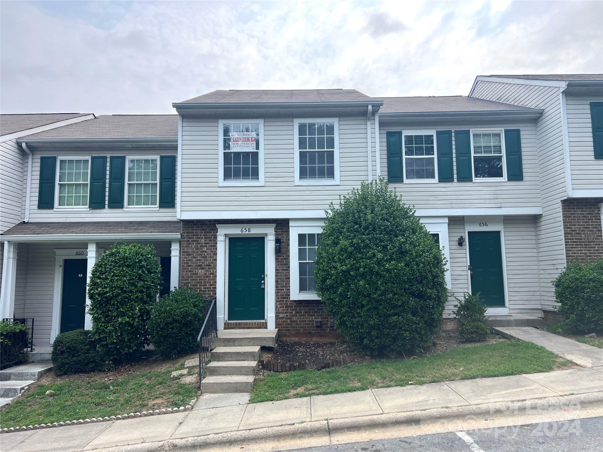 Property image 1 at 658 Lex Drive, Charlotte, NC 28262