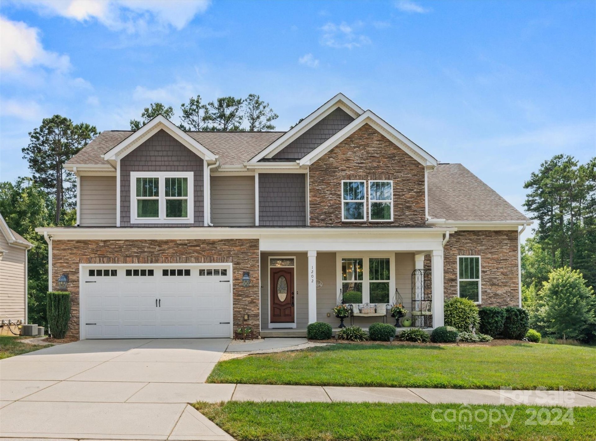 Property image 1 at 1202 39th Avenue, Hickory, NC 28601