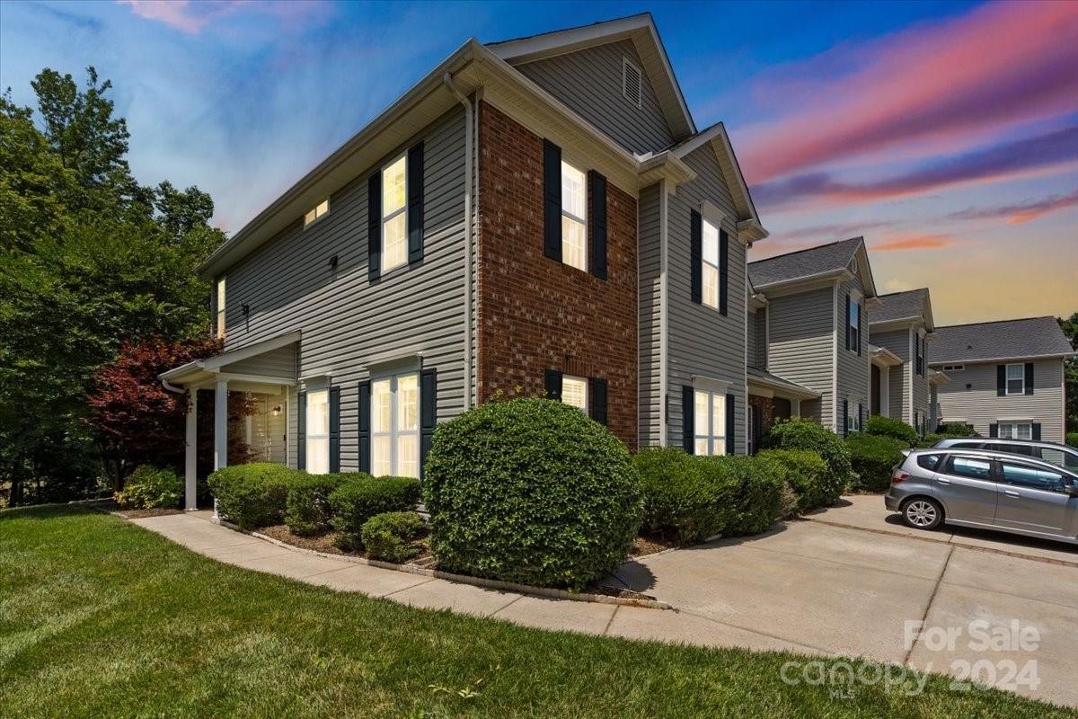 Property image 1 at 8929 Cinnabay Drive, Charlotte, NC 28216