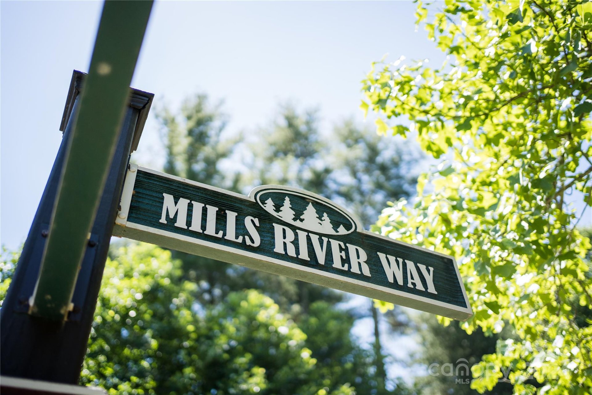 Property image 2 at 1018 Mills River Way, Horse Shoe, NC 28742