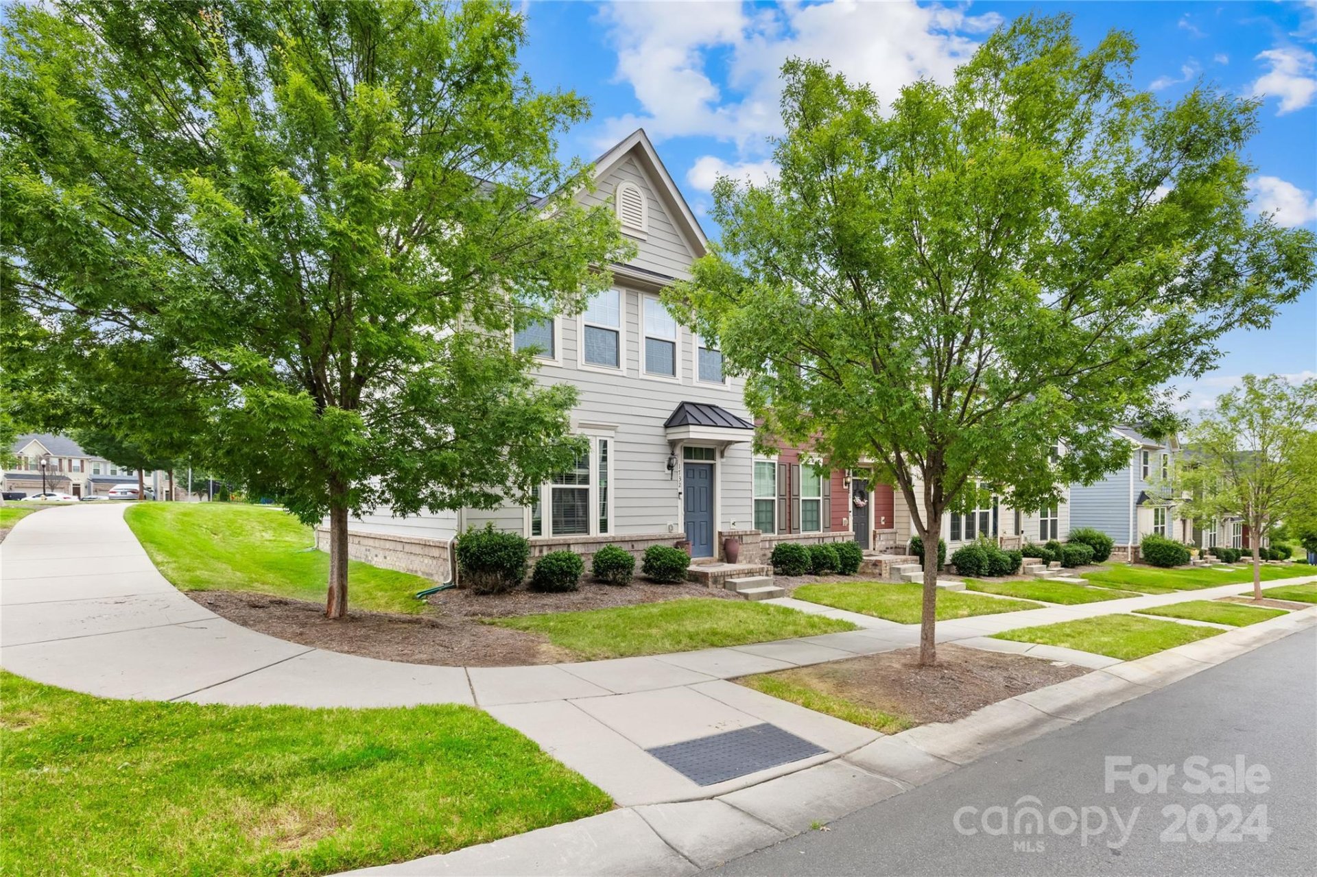 Property image 1 at 1732 Fleetwood Drive, Charlotte, NC 28208