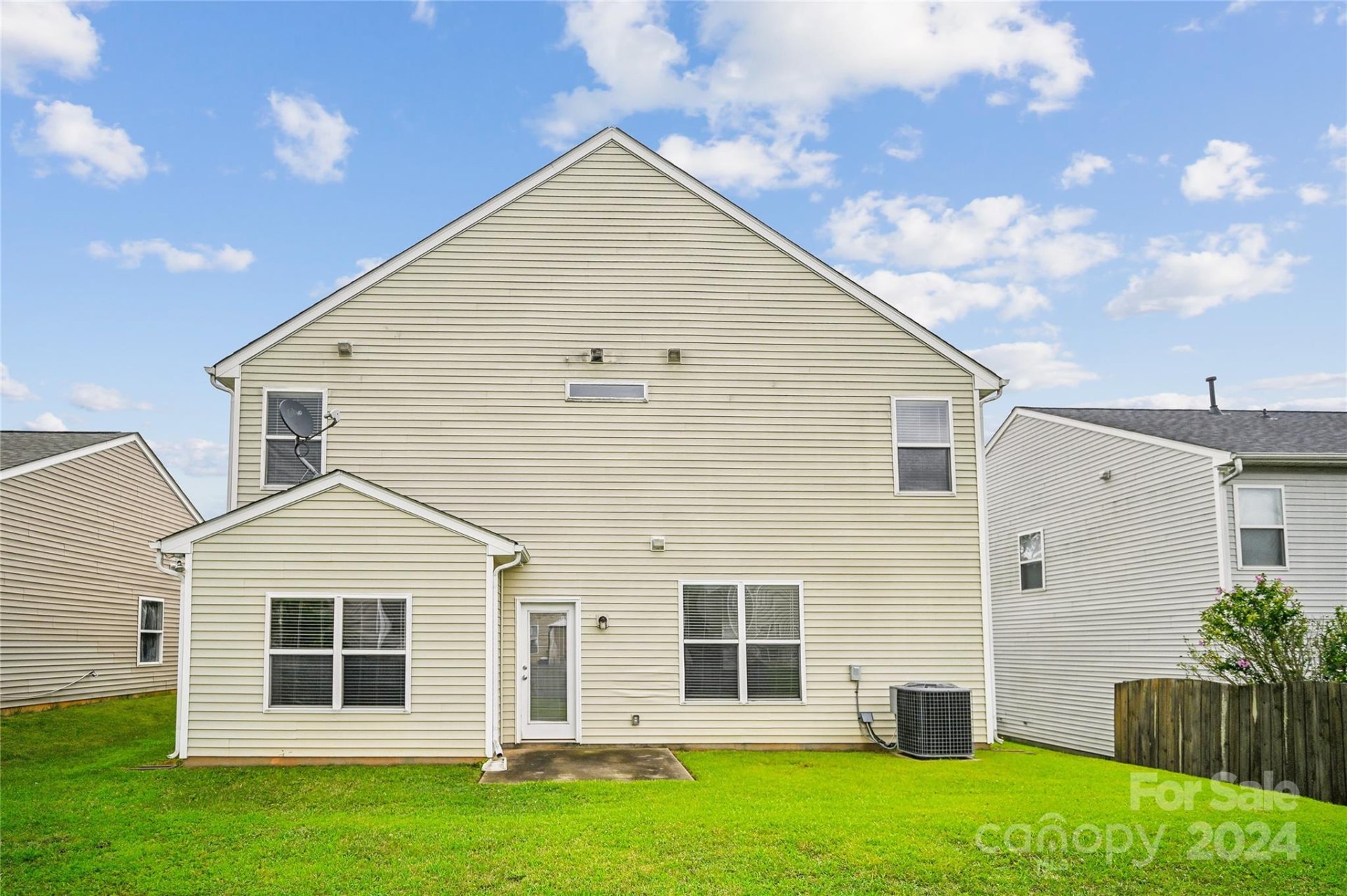 Property image 3 at 613 Latimer Way, Monroe, NC 28110