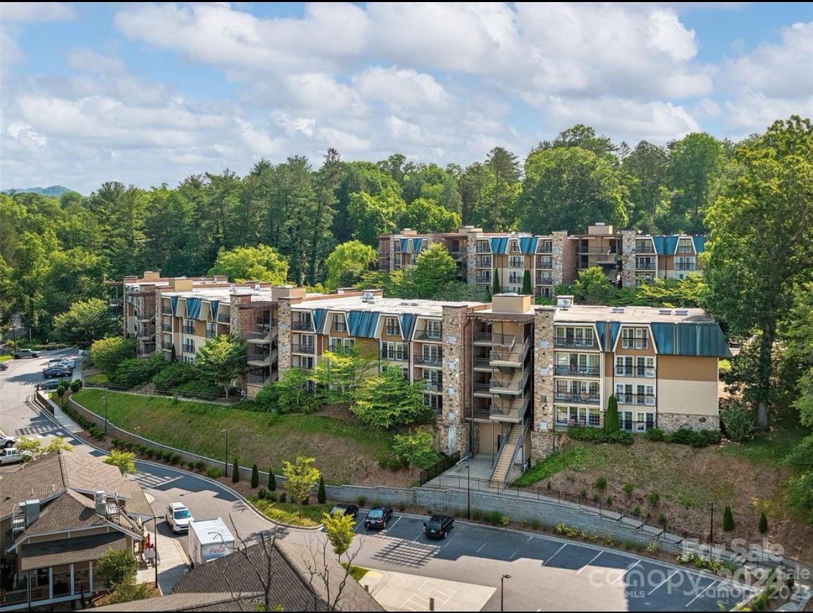 Property image 1 at 403 Bowling Park Road, Asheville, NC 28803