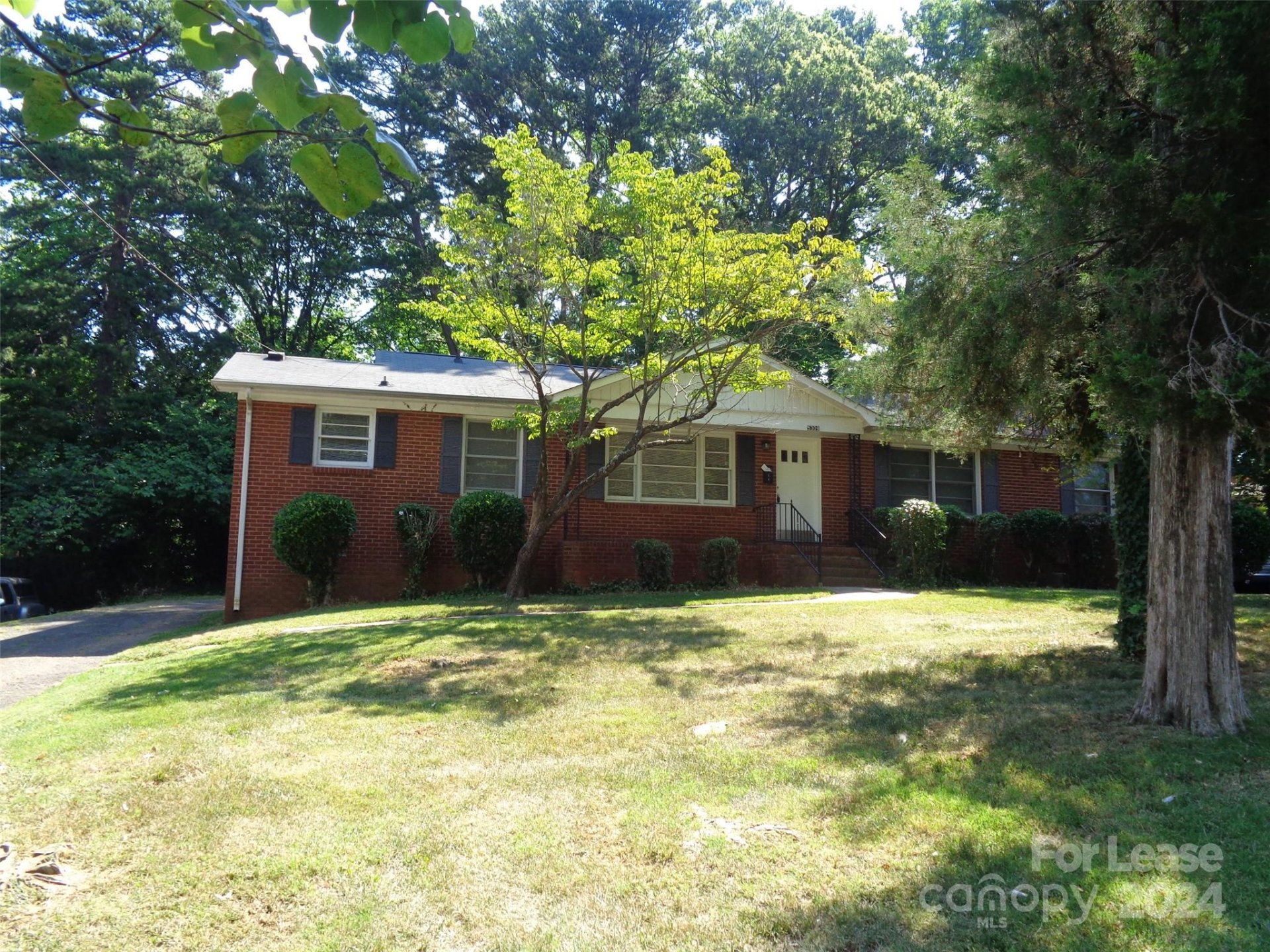 Property image 1 at 5309 Greenbrook Drive, Charlotte, NC 28205