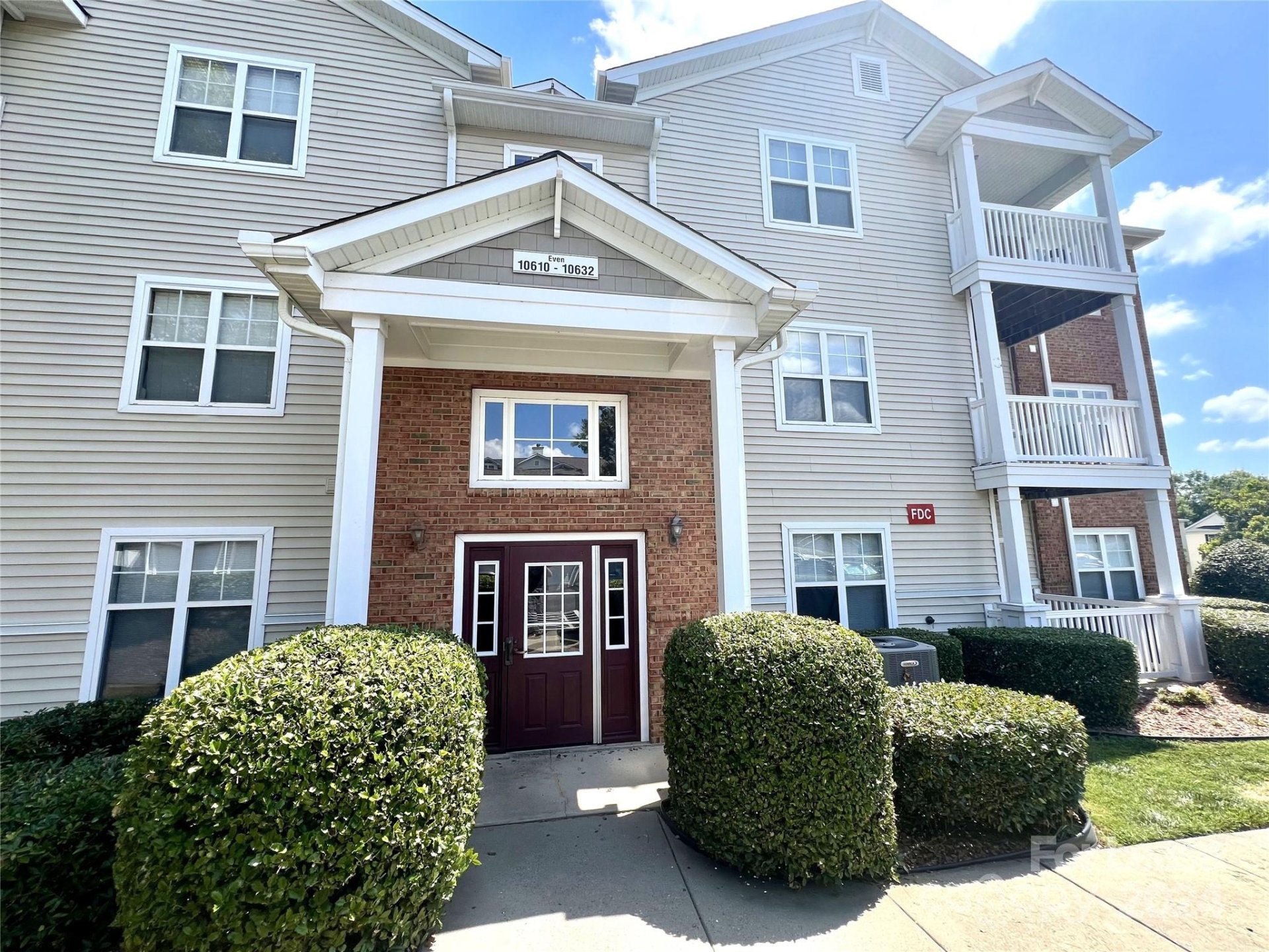 Property image 1 at 10618 Hill Point Court, Charlotte, NC 28262