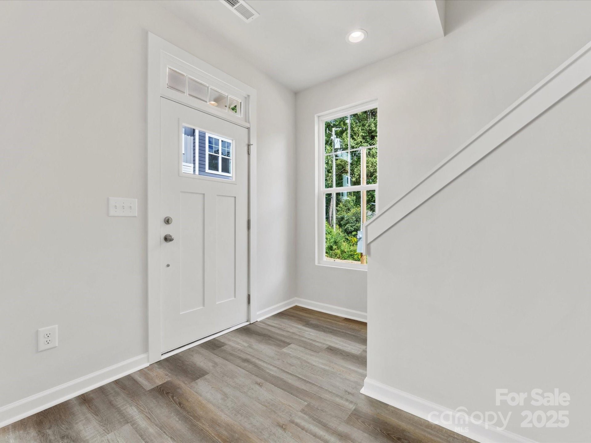 Property image 3 at 2126 Acclaim Street, Charlotte, NC 28205
