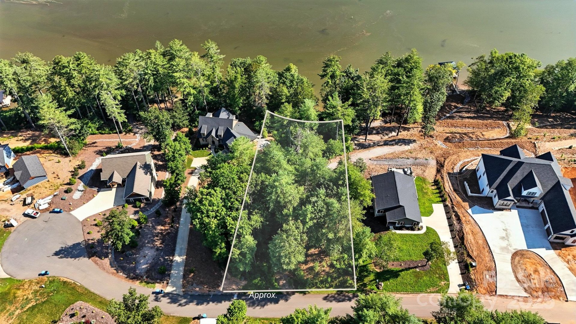 Property image 3 at 2620 Waterside Boulevard, Valdese, NC 28690