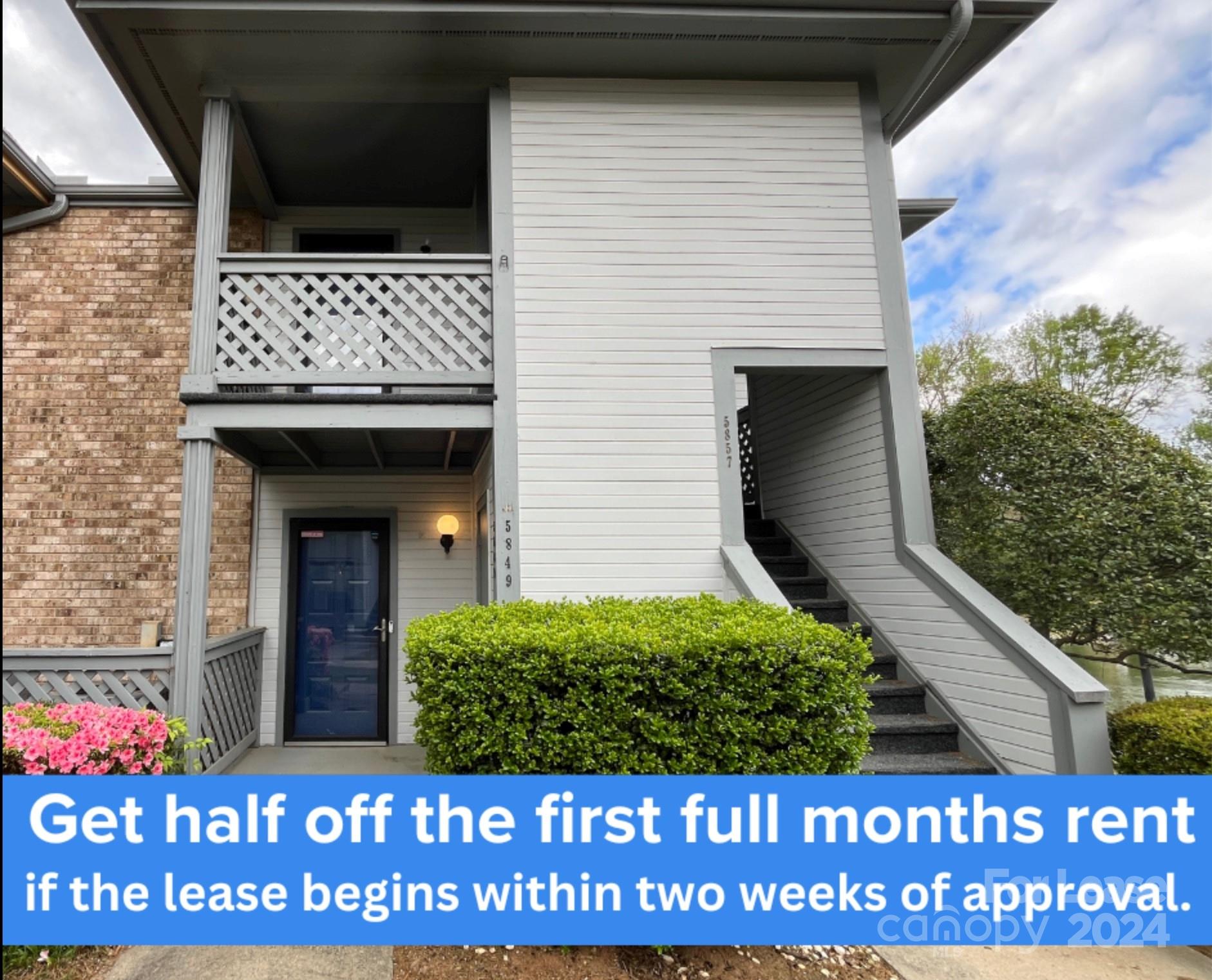 Property image 1 at 5849 Harris Grove Lane, Charlotte, NC 28212