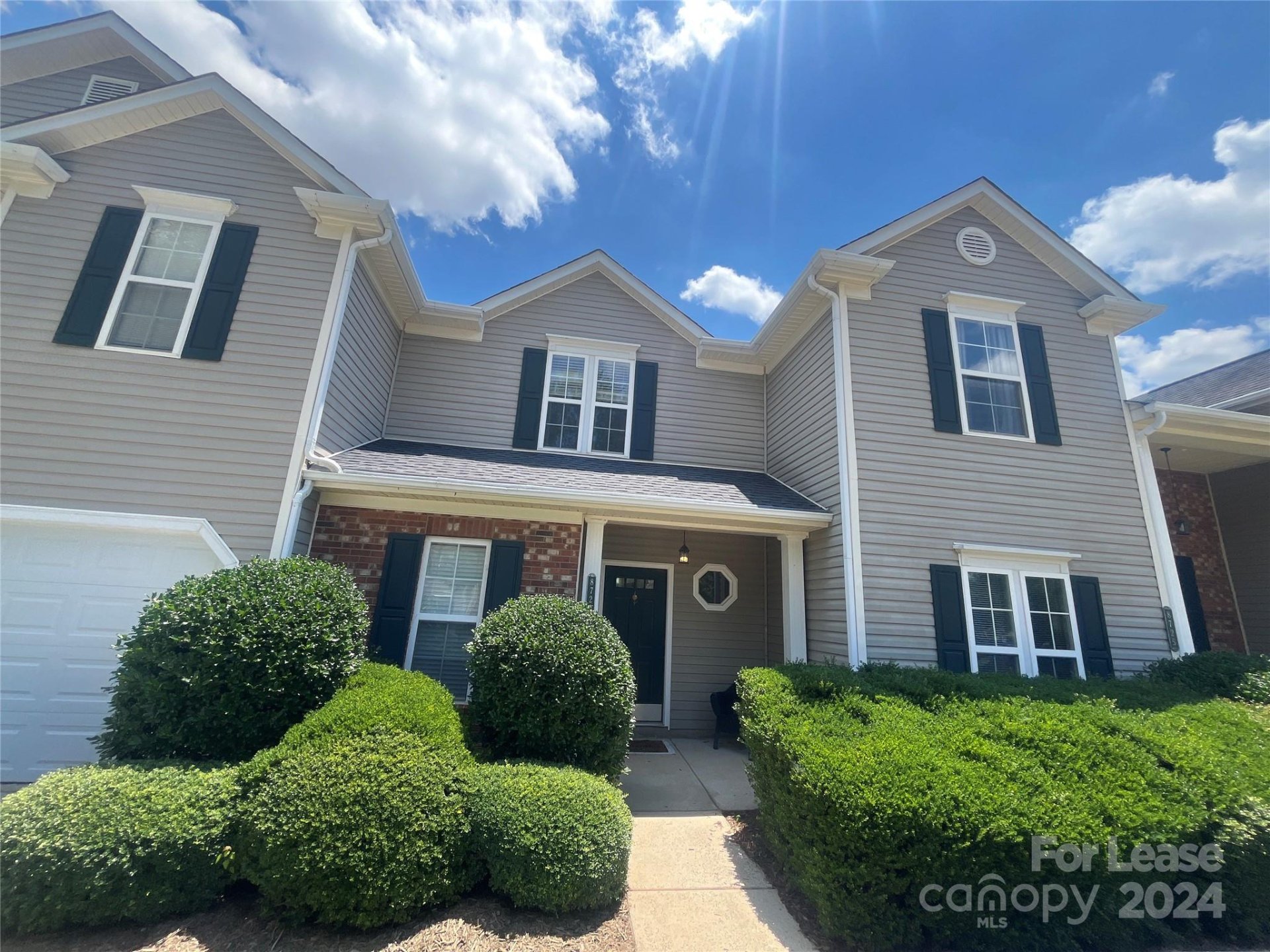 Property image 1 at 8721 Cinnabay Drive, Charlotte, NC 28216