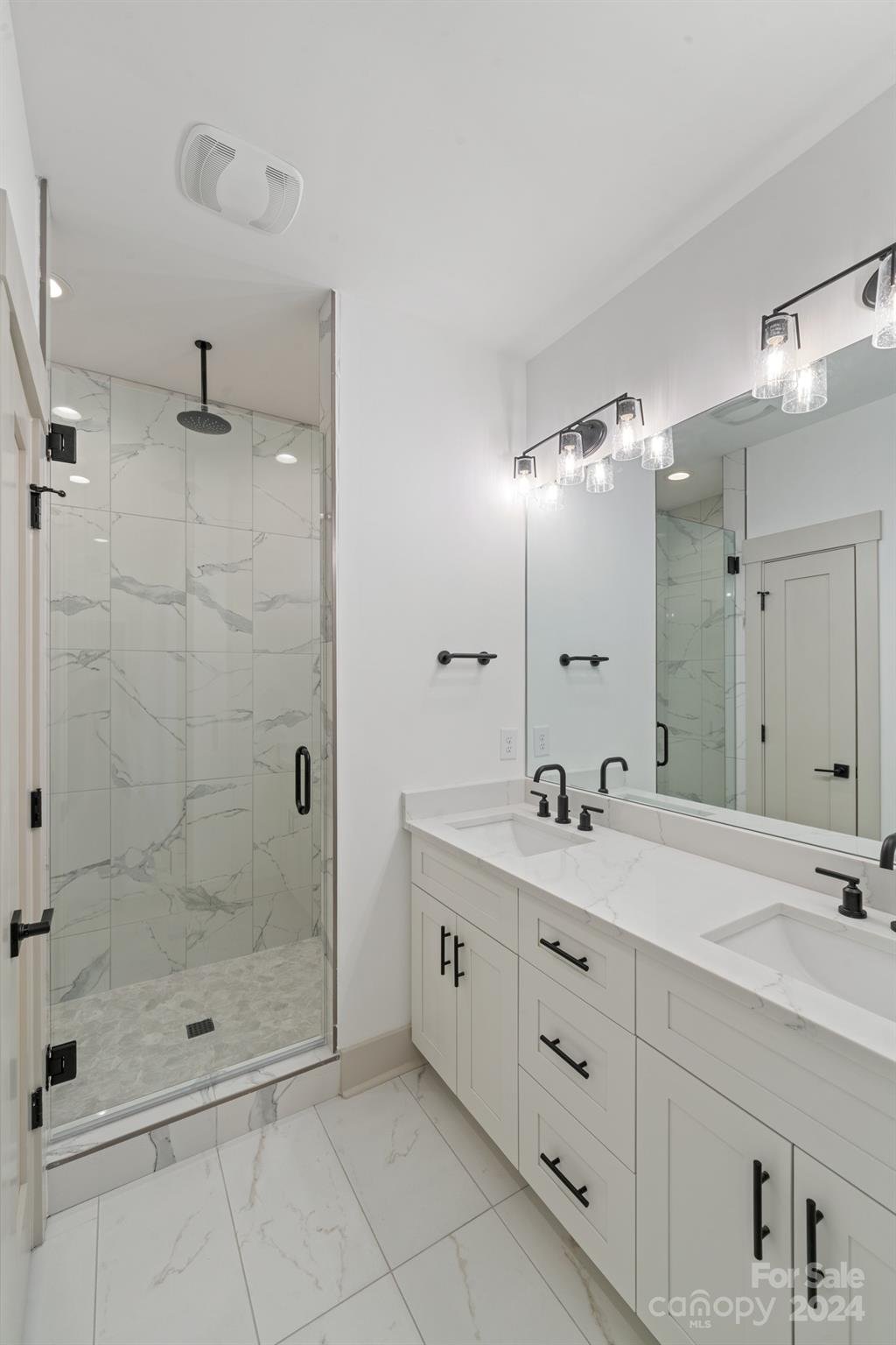 Property image 3 at 1529 Beckwith Place, Charlotte, NC 28205