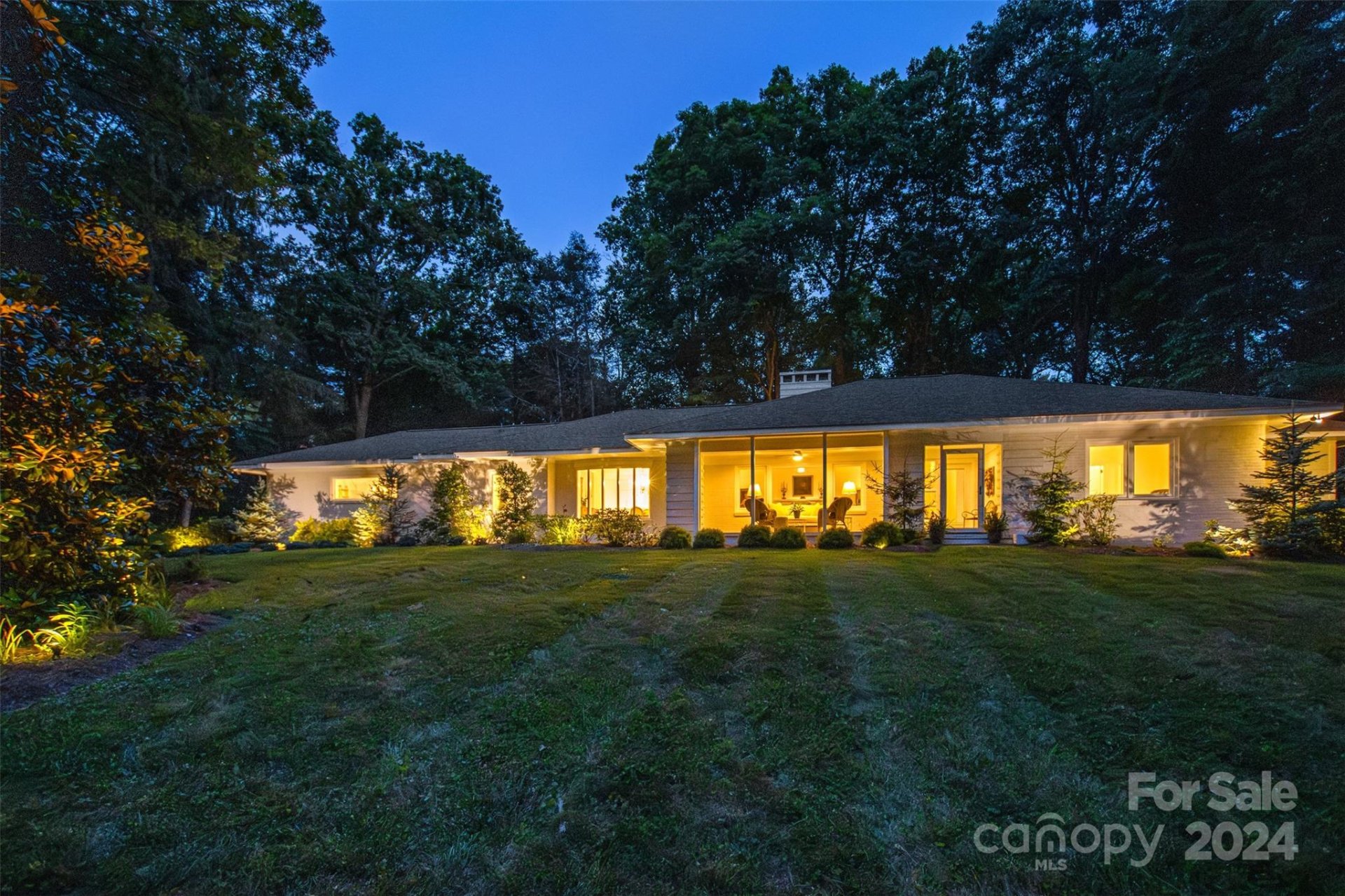 Property image 1 at 1 Hilltop Road, Asheville, NC 28803