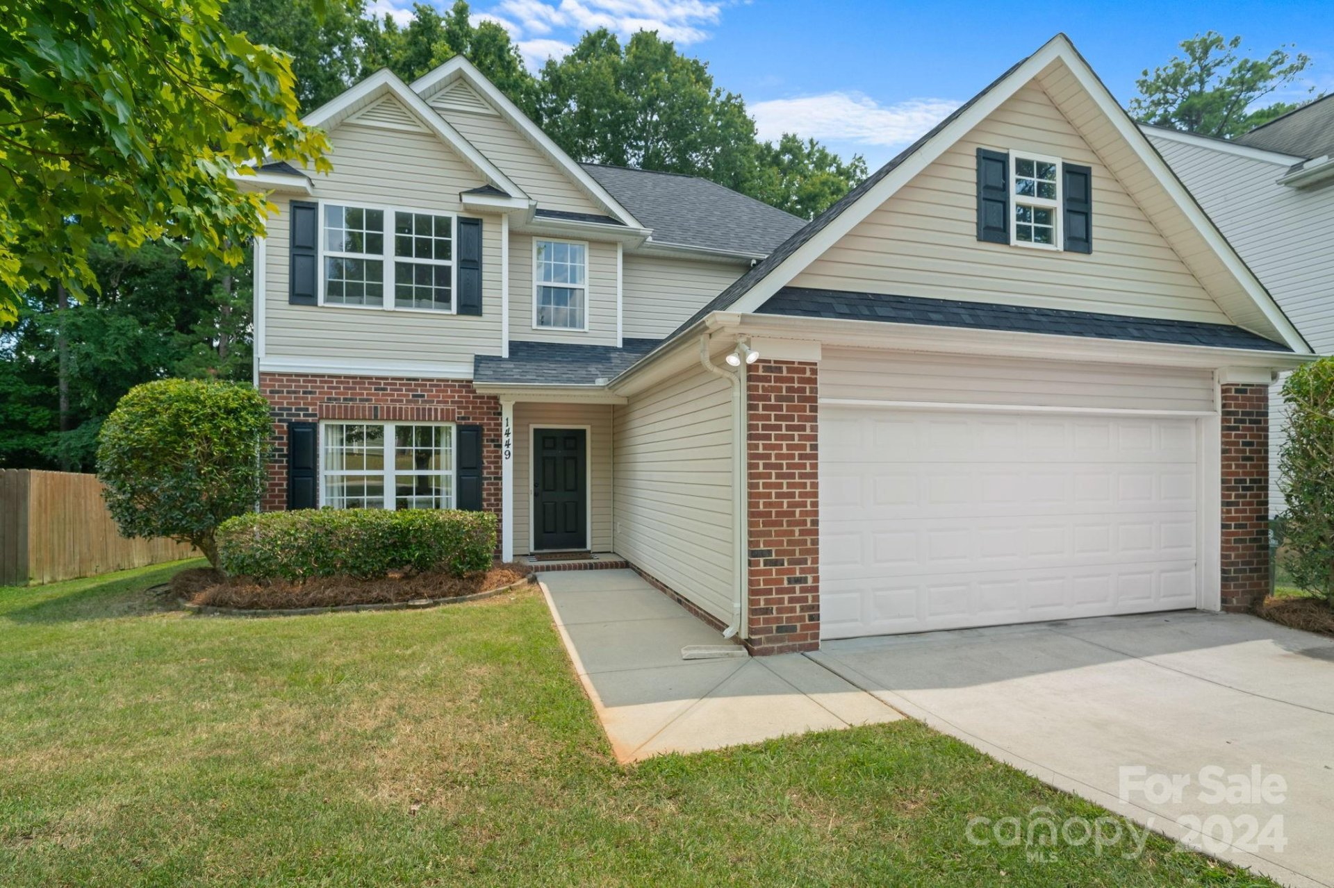 1449 Hollythorne Drive