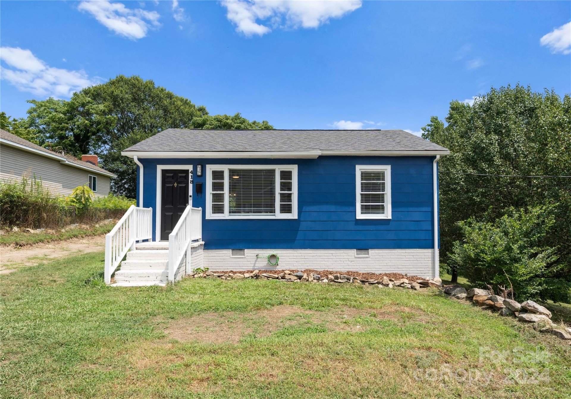 Property image 1 at 418 Park Avenue, Gastonia, NC 28054