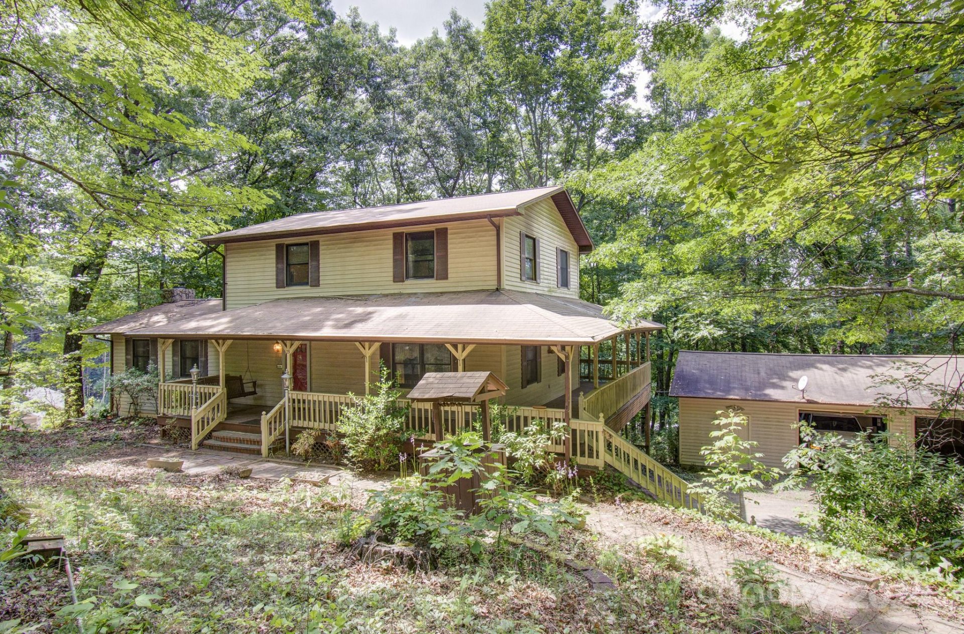 Property image 1 at 29 Coffey Circle, Asheville, NC 28806