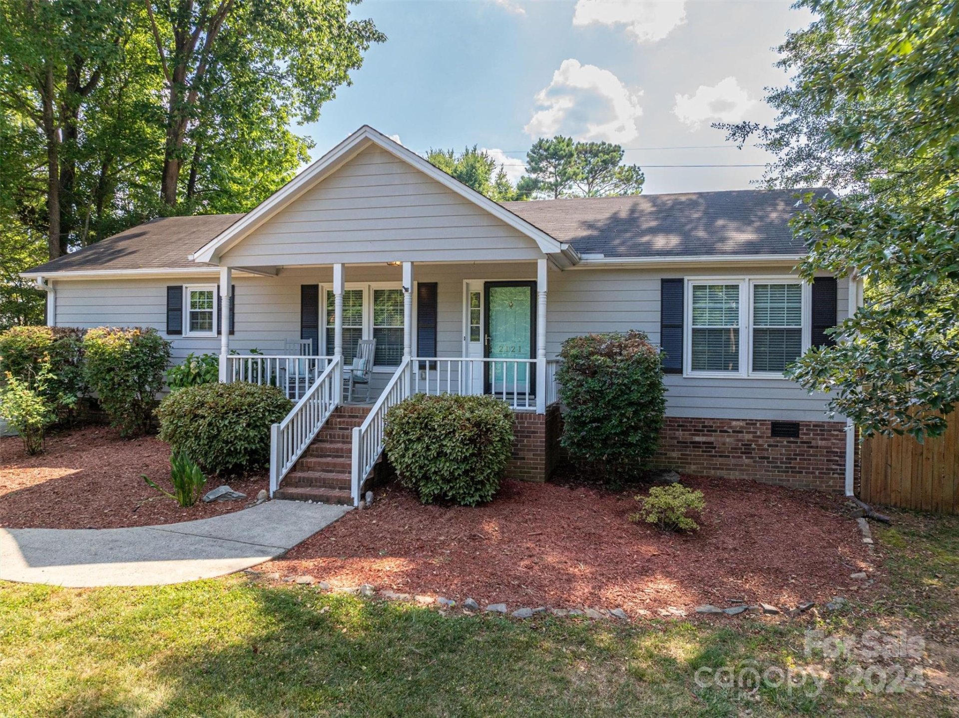 Property image 1 at 2121 Winterfield Drive, Gastonia, NC 28056